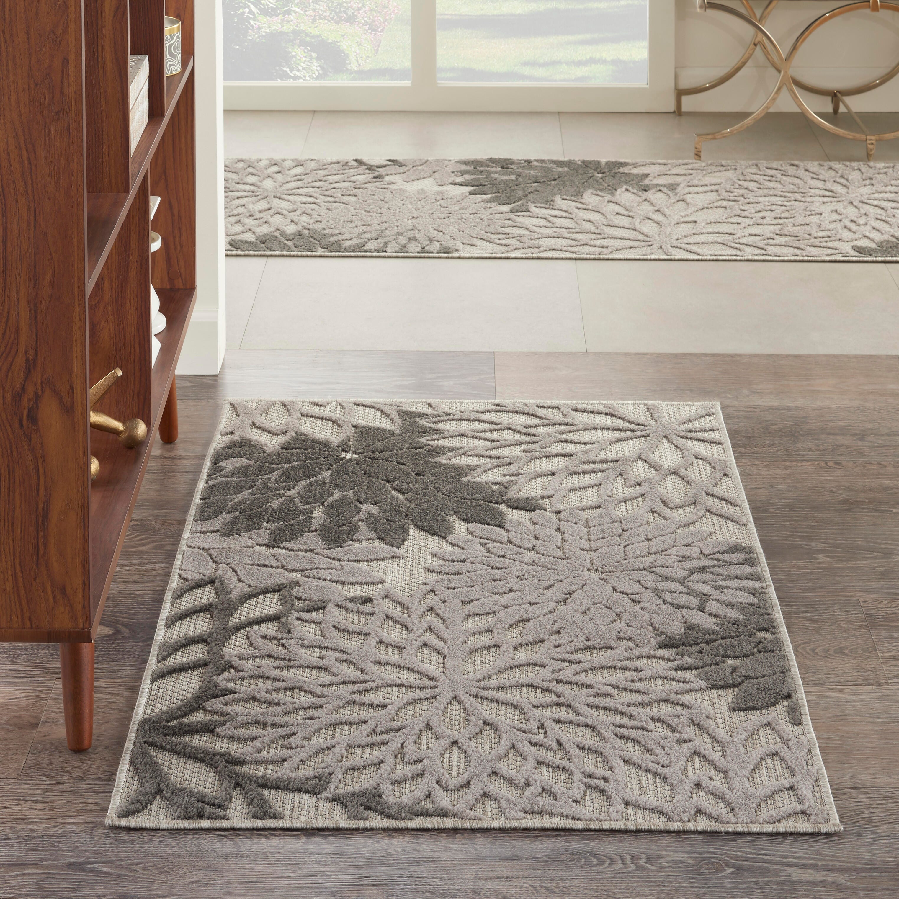 Nourison Home Nourison Aloha 2'8" x 4' Silver Grey Tropical Indoor/Outdoor Rug, Silver Gray, rollover