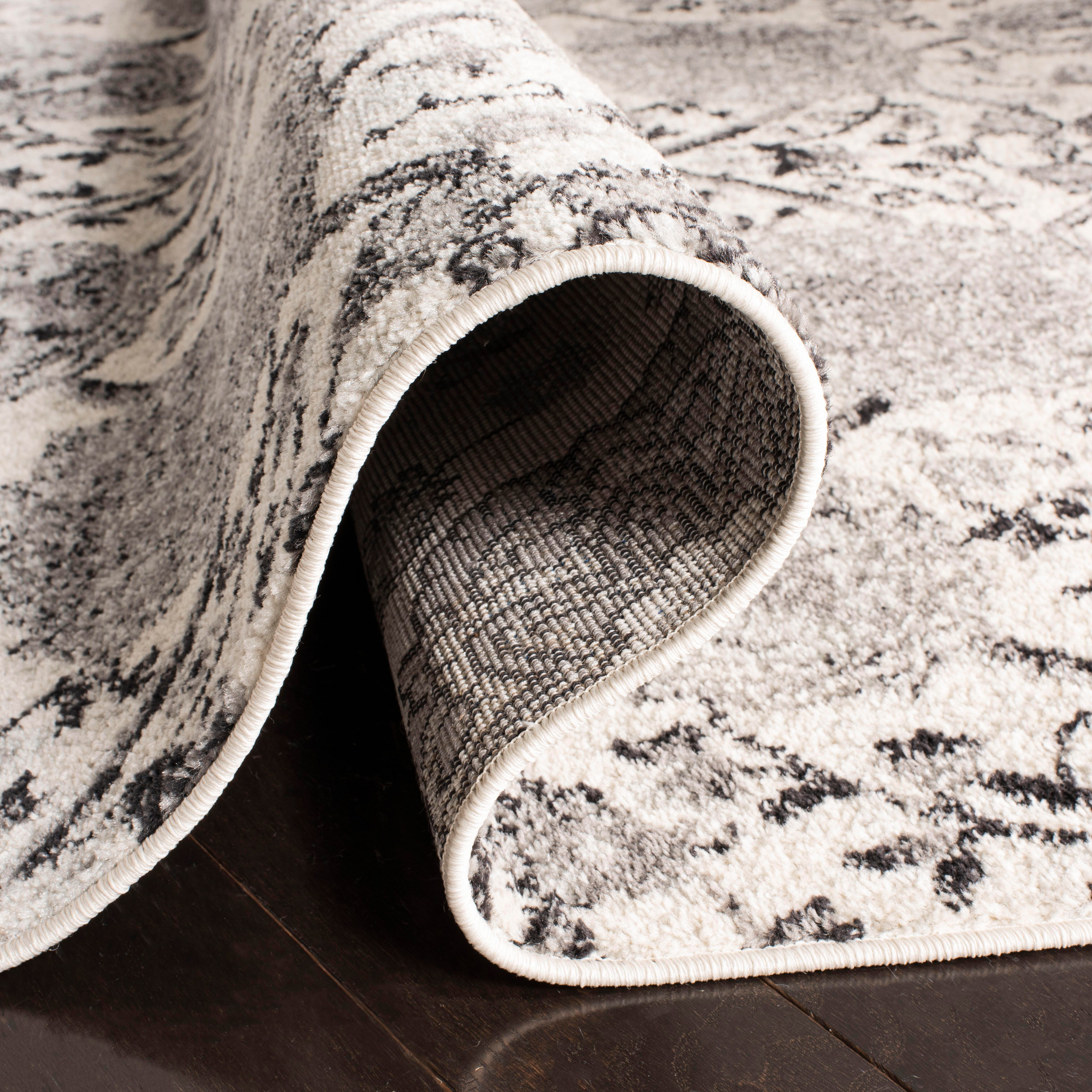 Safavieh Madison 4' x 4' Square Area Rug, Cream/Silver, large