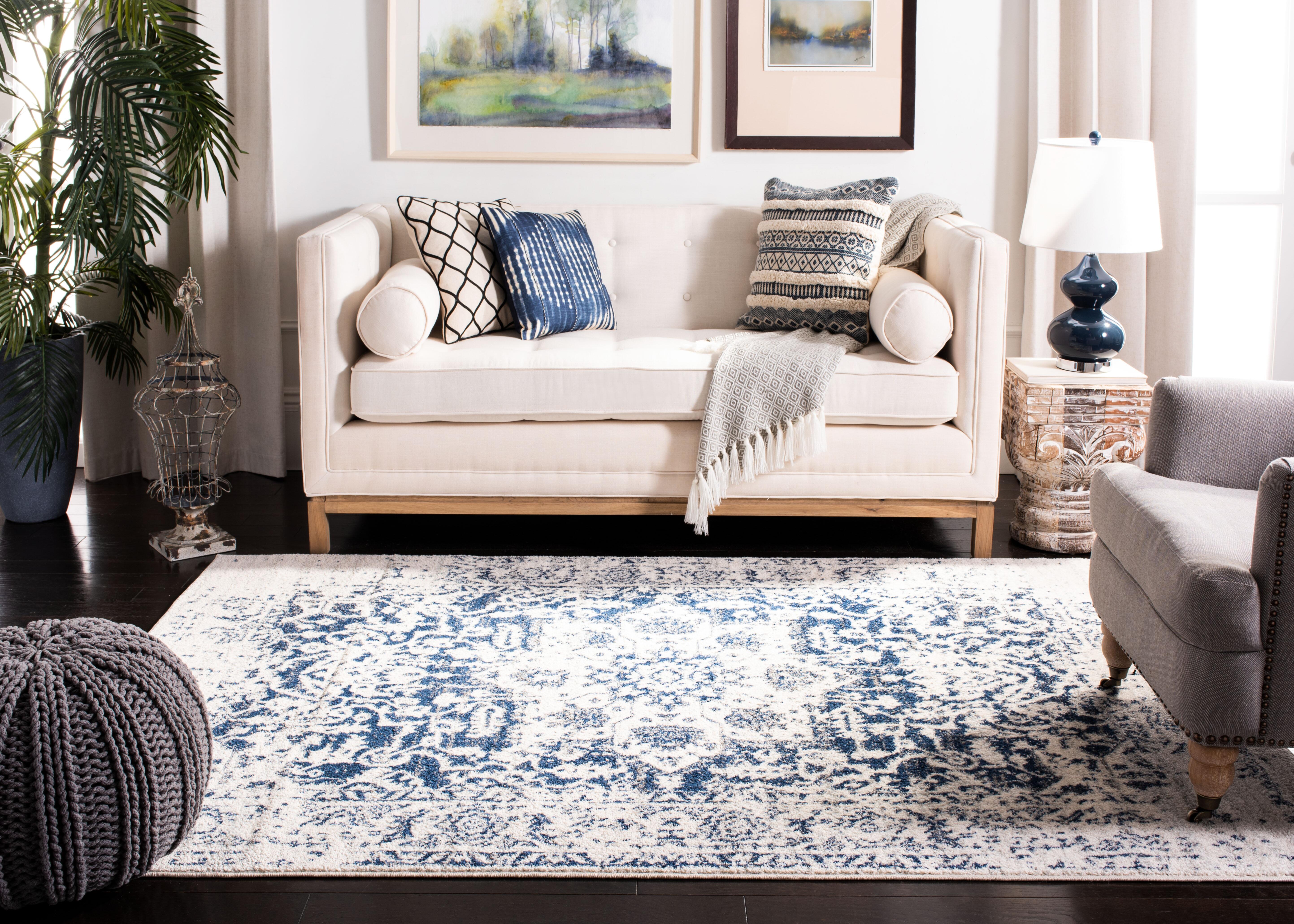 Safavieh Madison Madison 5'-1 x 7'-6 Area Rug, Cream/Navy, large