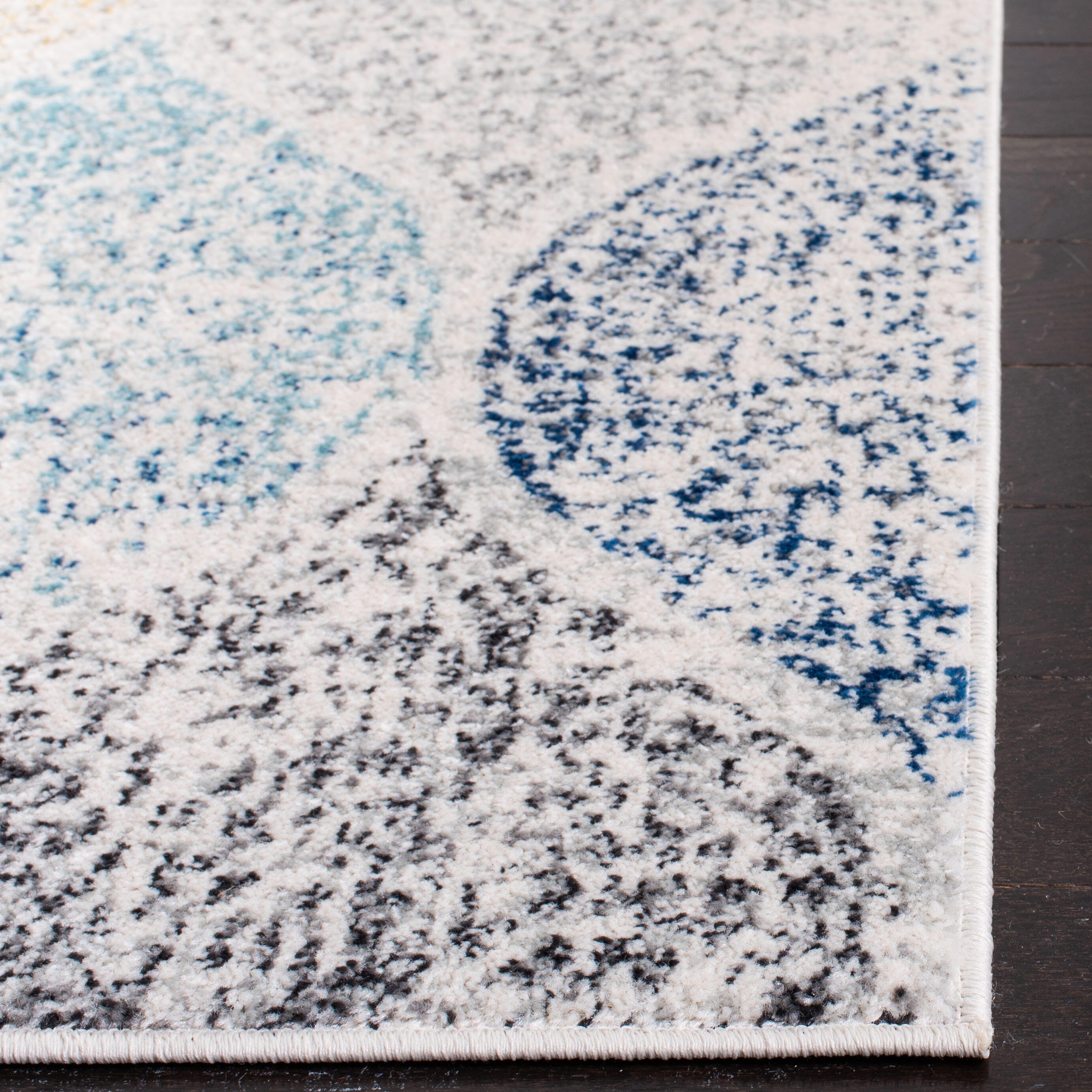 Safavieh Madison 6'-7 x 9'-2 Area Rug, Ivory/Blue, large