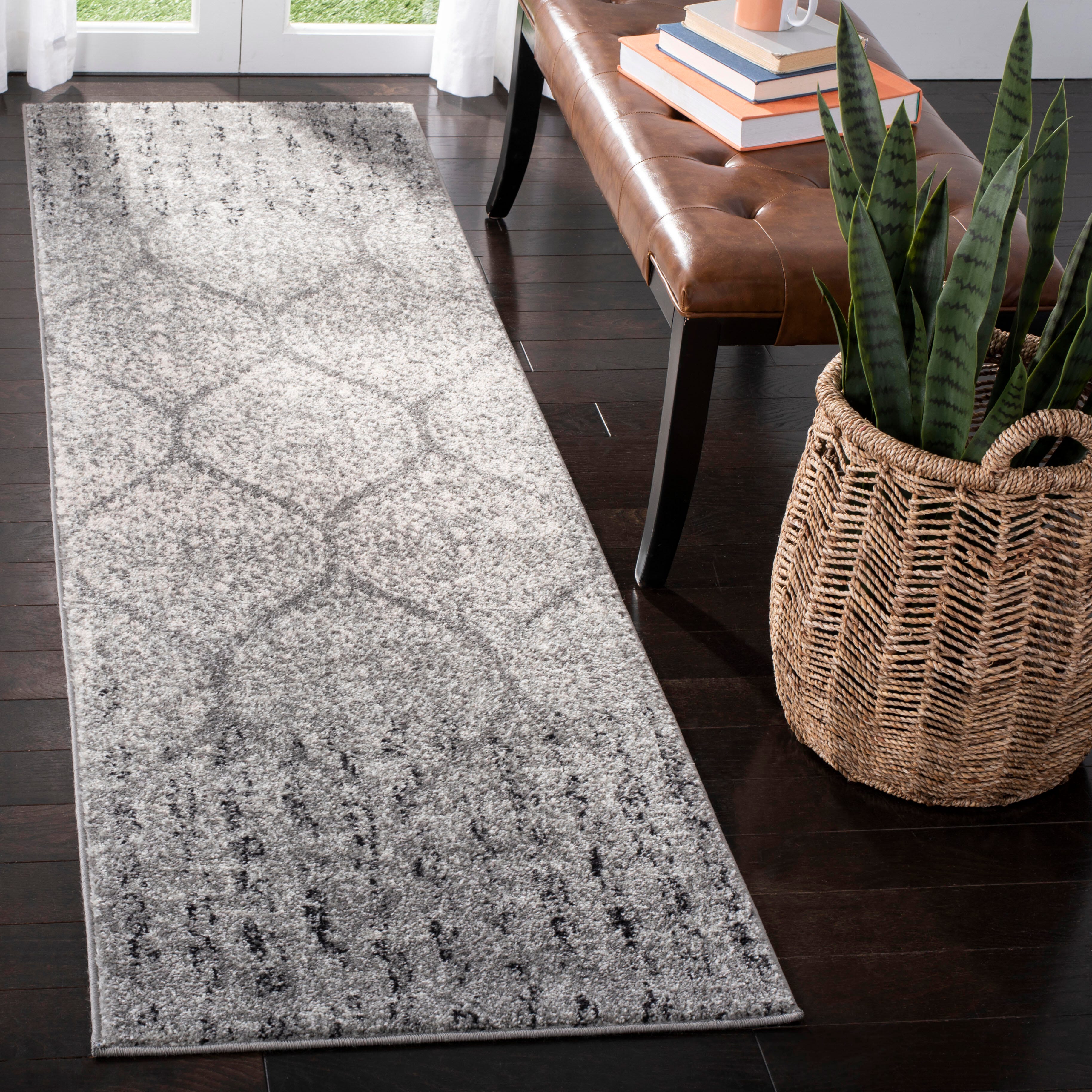 Safavieh Madison 2'-3 x 8' Runner, Gray/Ivory, rollover