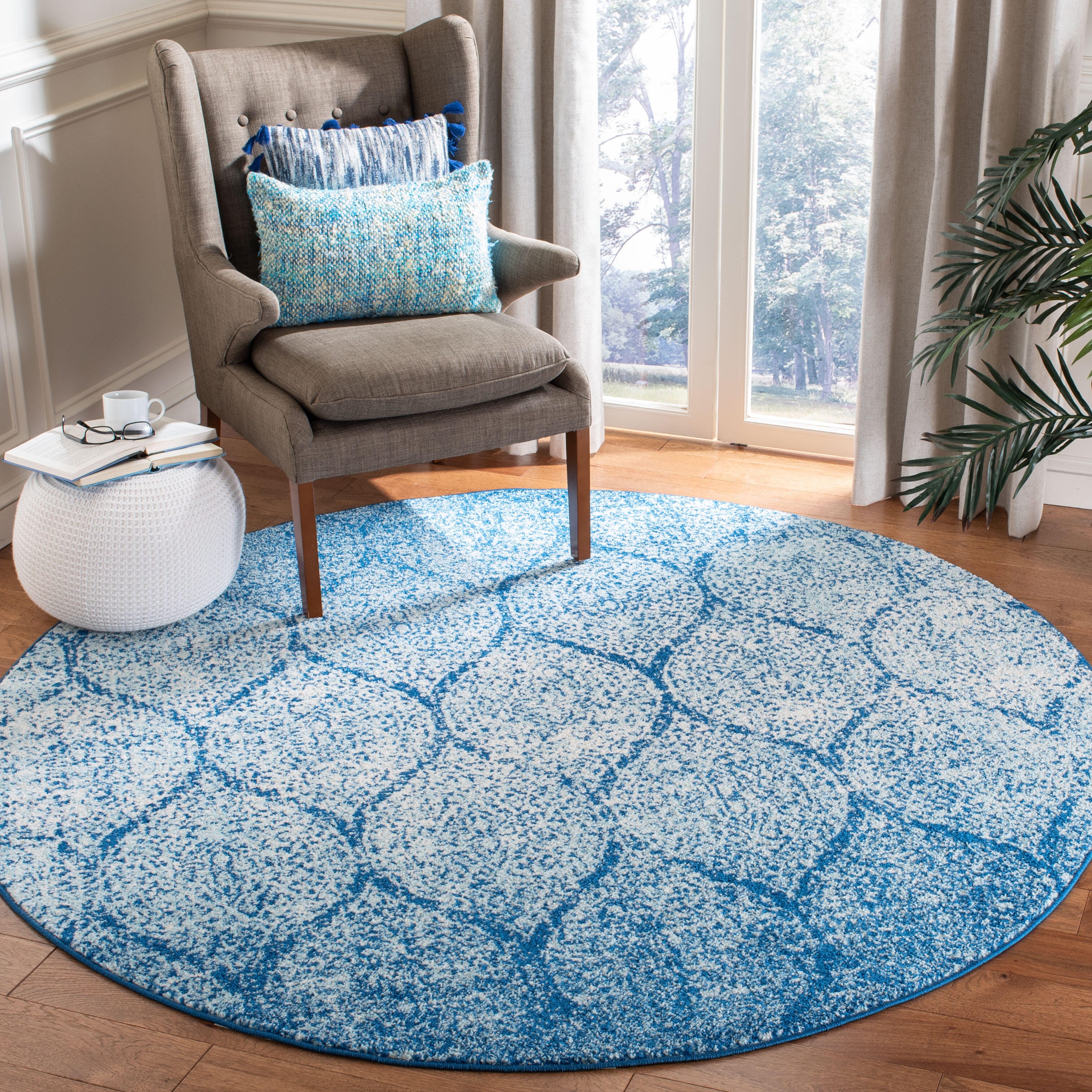 Safavieh Madison 6'-7 x 6'-7 Round Area Rug, Navy/Blue, rollover