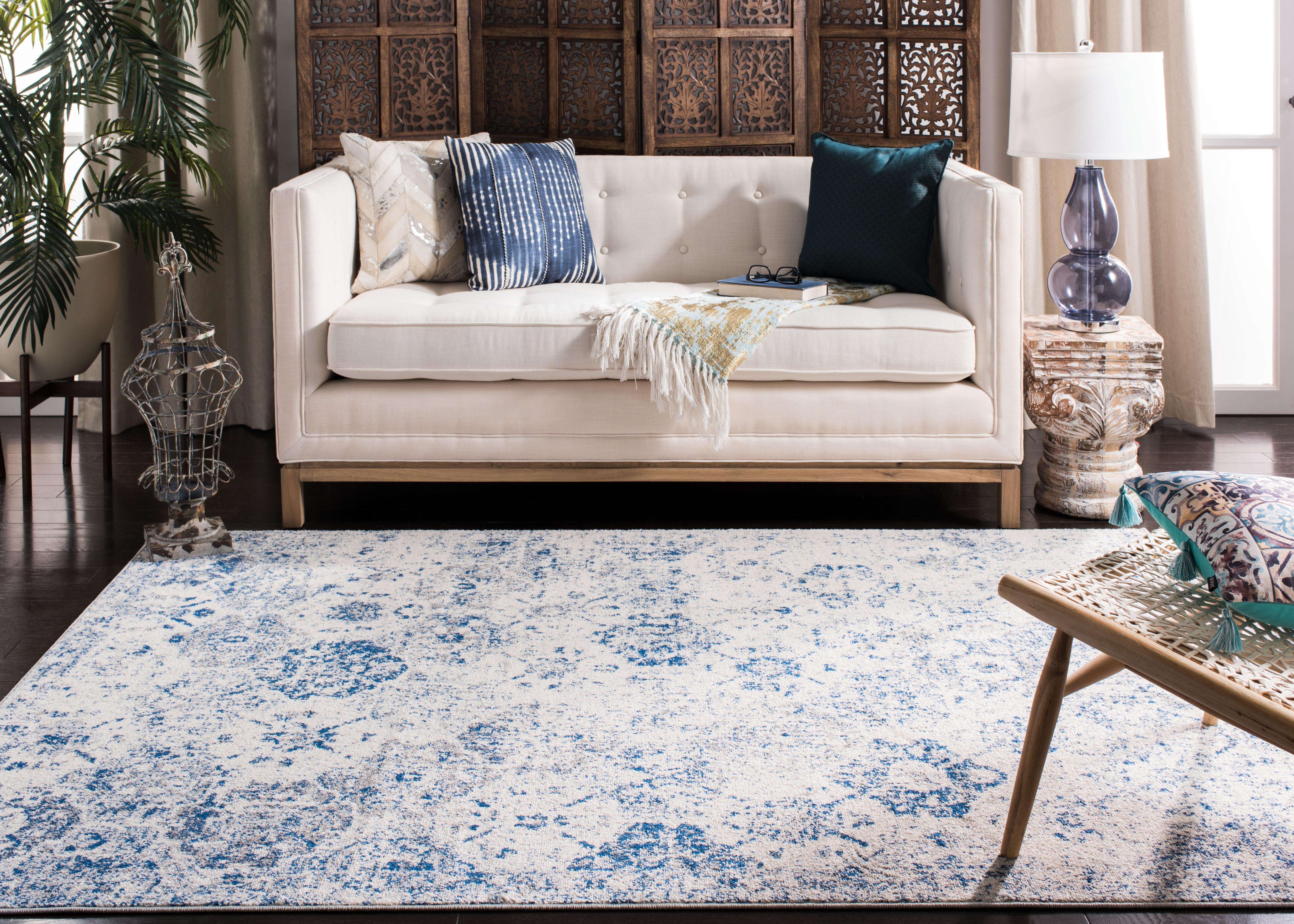 Safavieh Madison Madison 5'-1 x 7'-6 Area Rug, White/Royal Blue, large