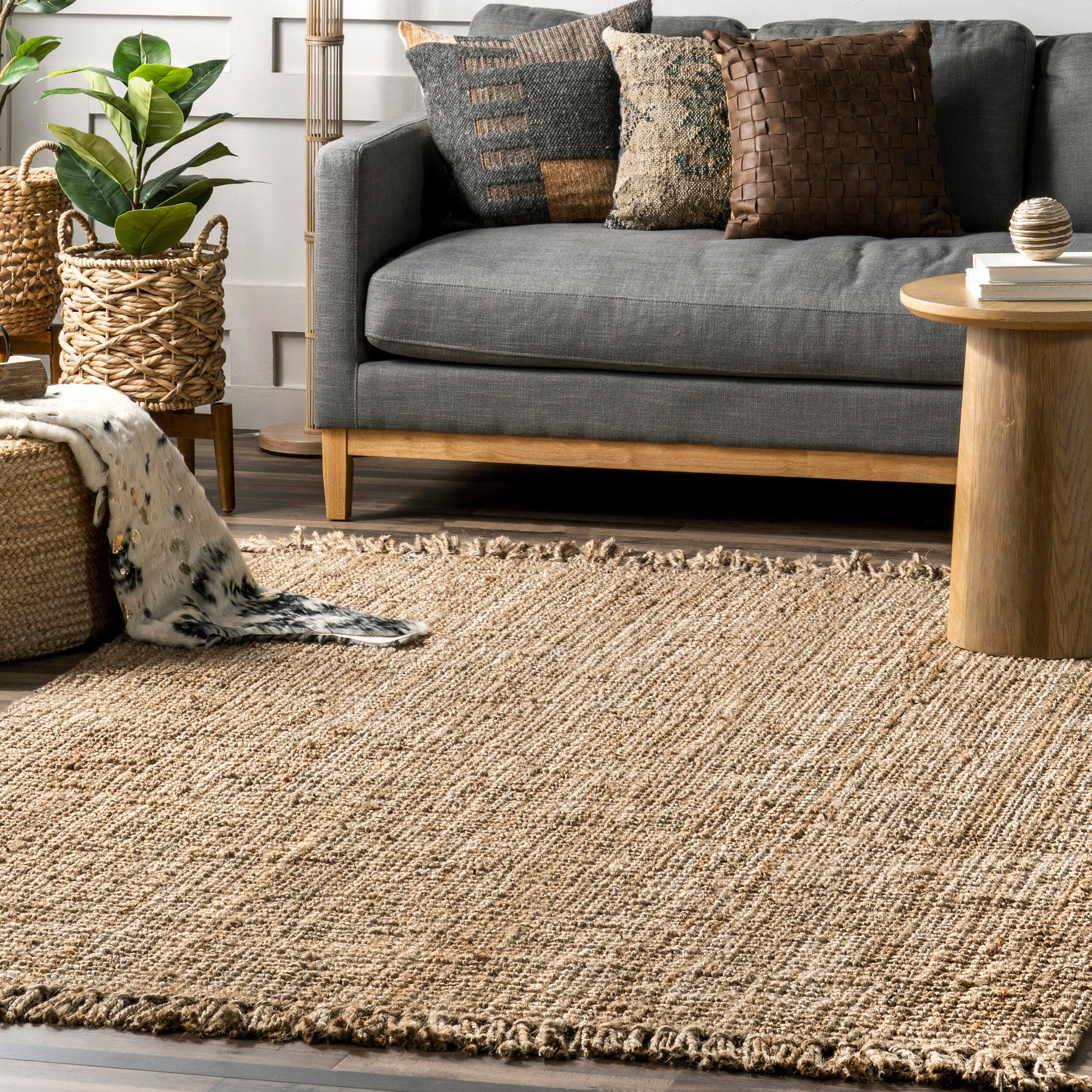 Nuloom Daniela Farmhouse Chunky Jute Area Rug, Natural, large