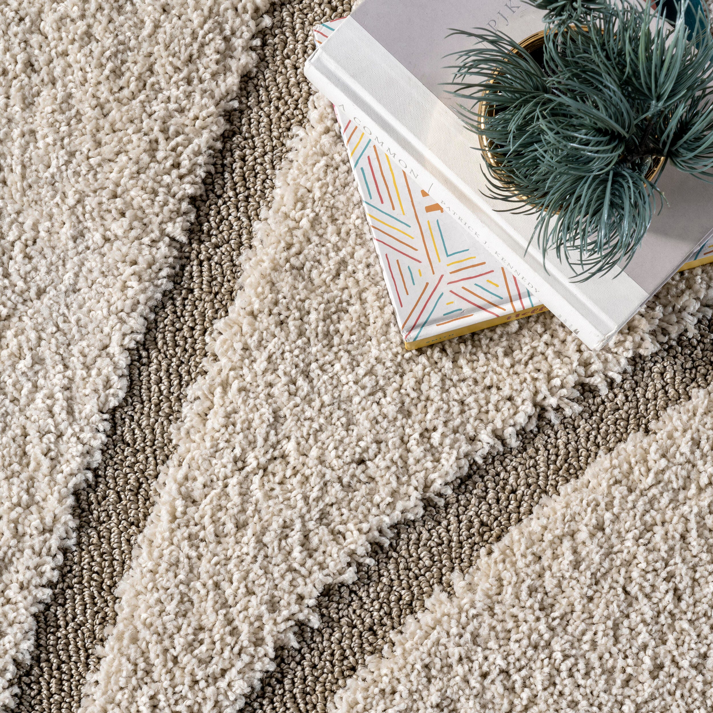 Nuloom Carolyn Modern Shag Area Rug, Cream, large