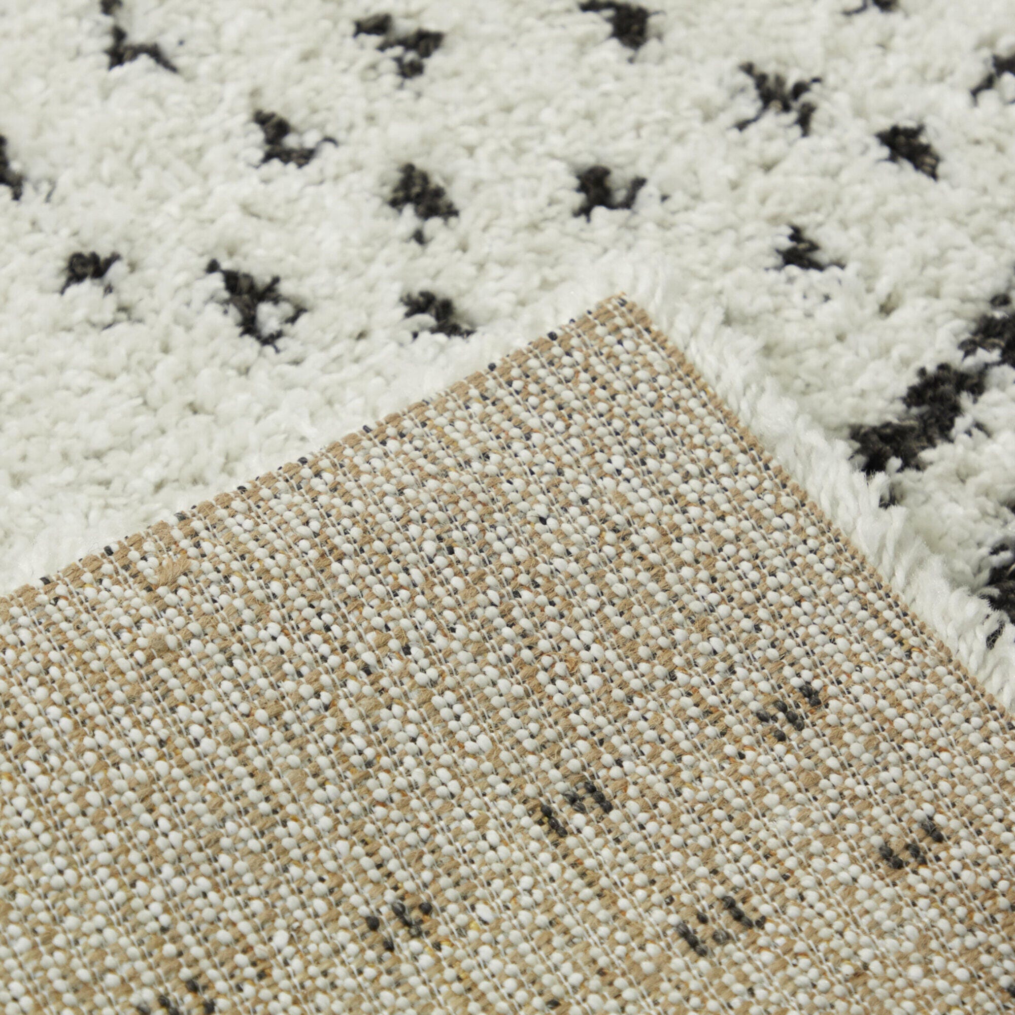 Balta Kalpana Tribal Shag 4' 4" x 6' Runner Rug, White, large