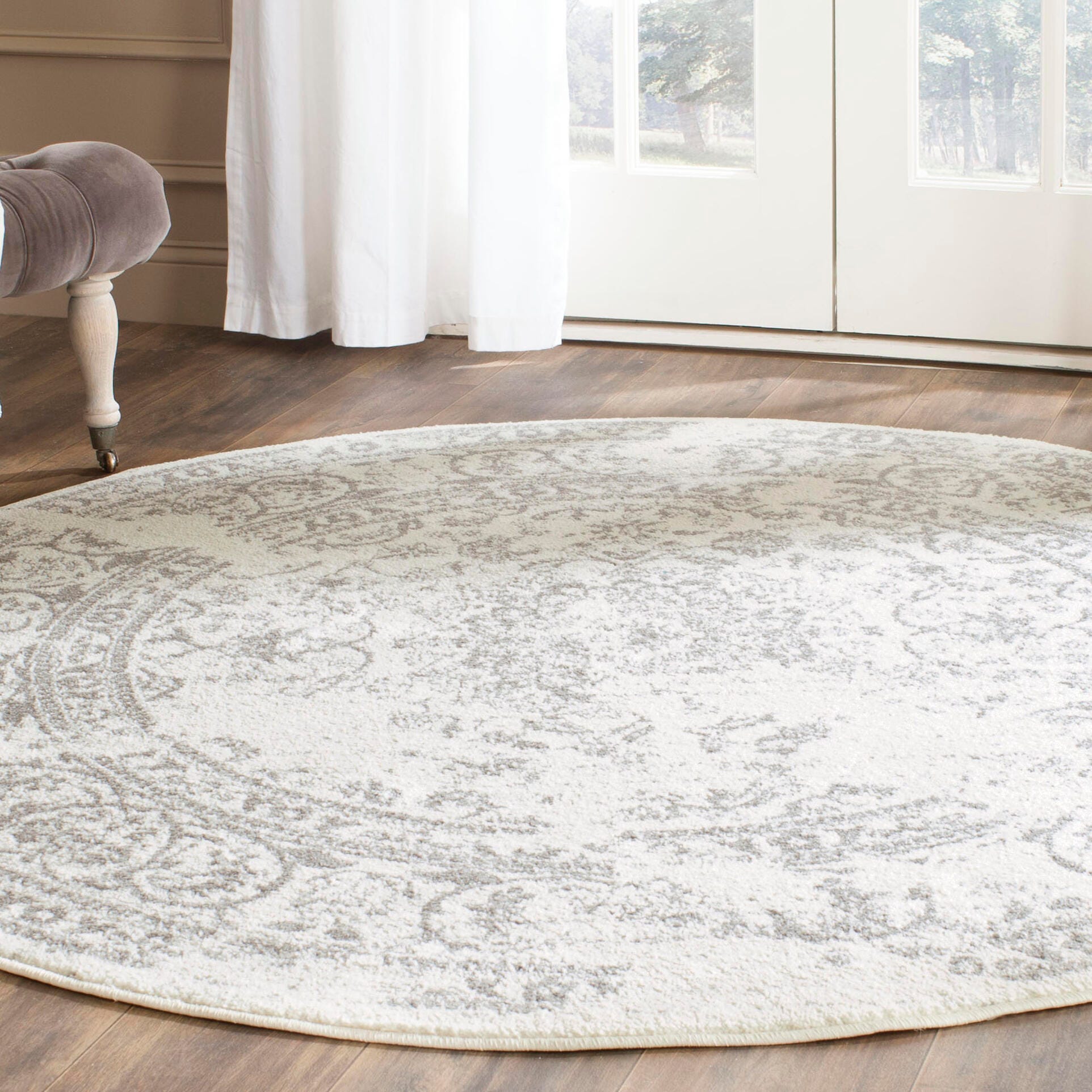 Safavieh Adirondack Adirondack 6' x 6' Round Area Rug, Ivory/Silver, large