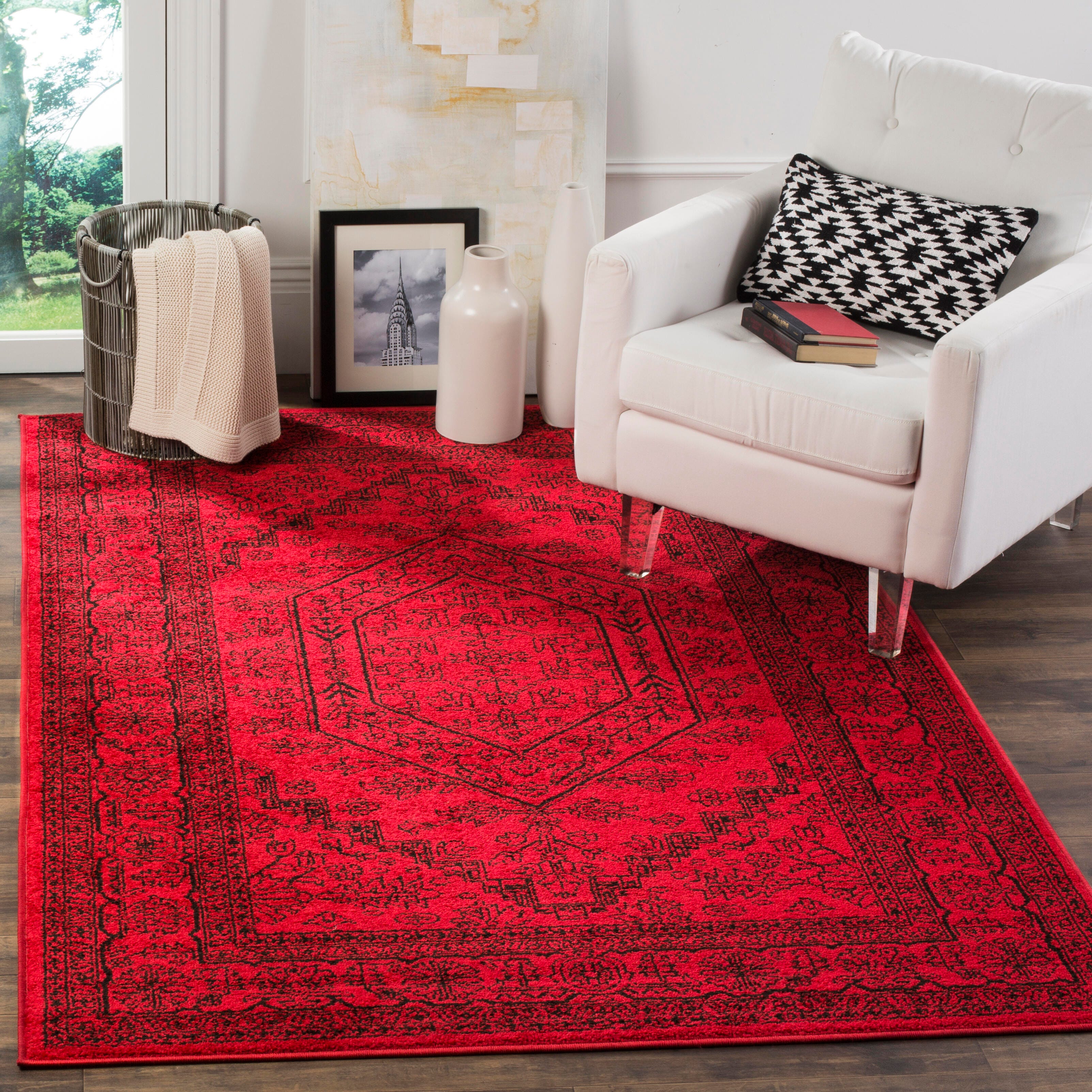 Safavieh Adirondack 5' 1" x 7' 6" Area Rug, Red/Black, rollover