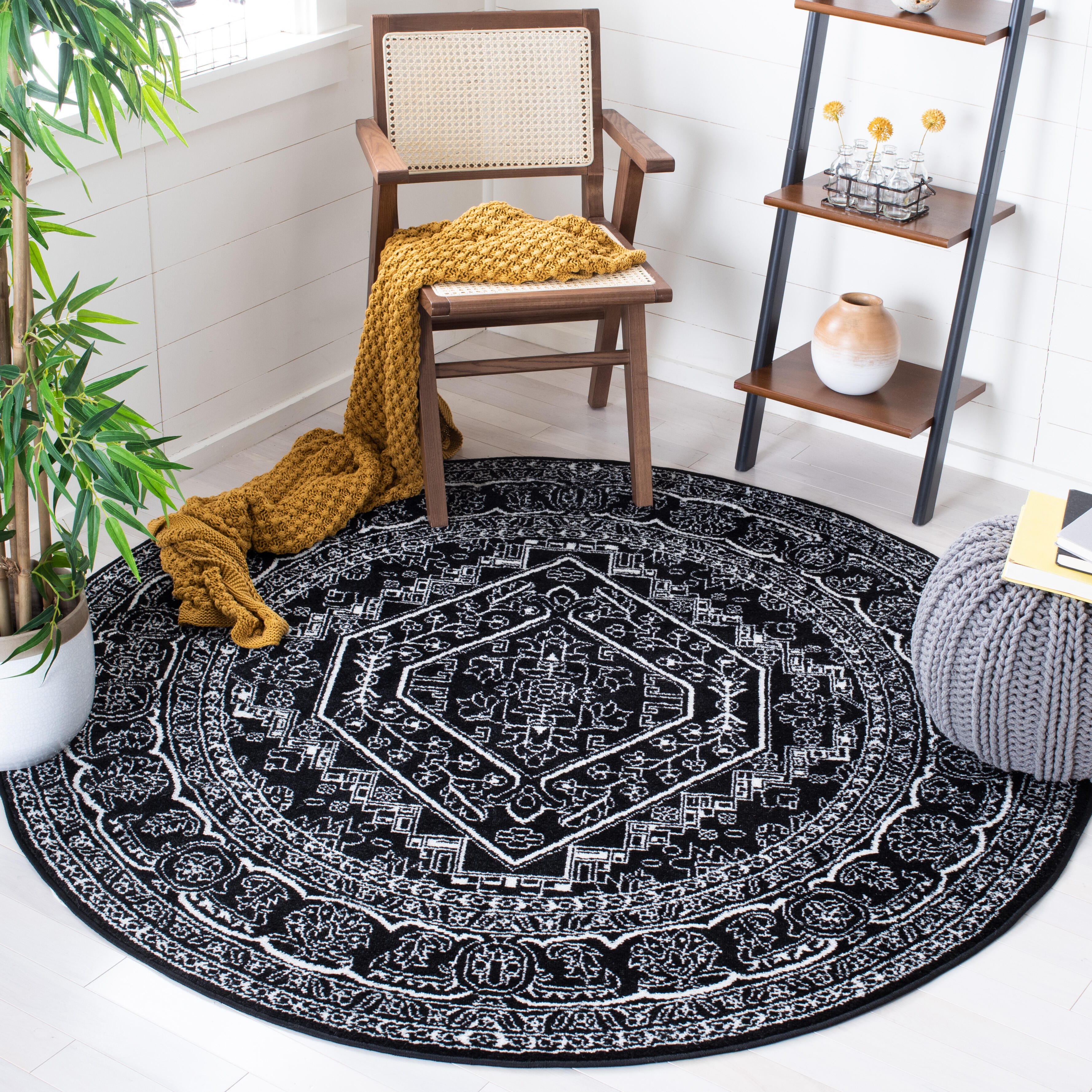 Safavieh Adirondack 6' x 6' Round Area Rug, Black/Ivory, rollover