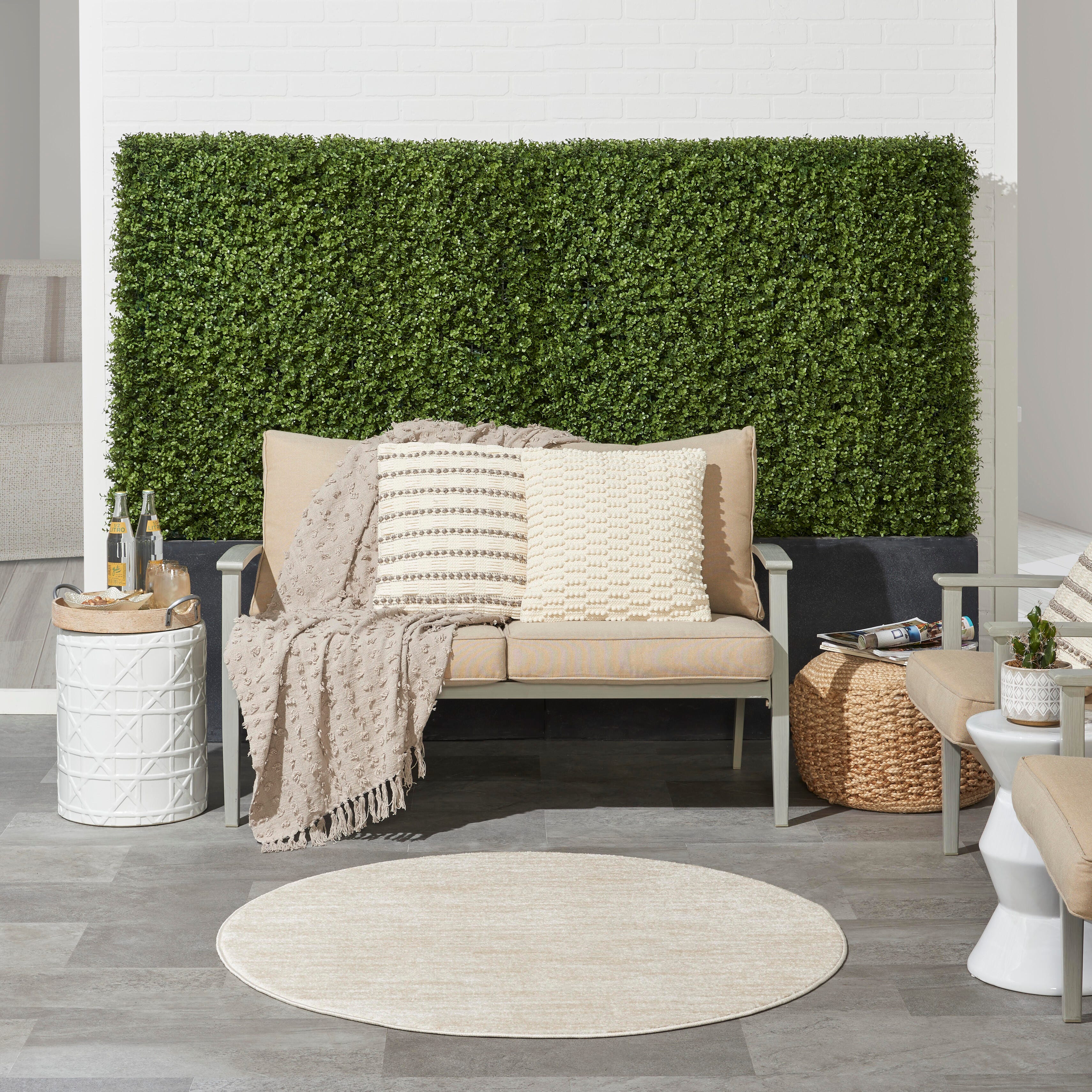 Nourison Home Nourison Nourison Essentials 4' x round Ivory Beige Outdoor Indoor/Outdoor Rug, Cream, rollover