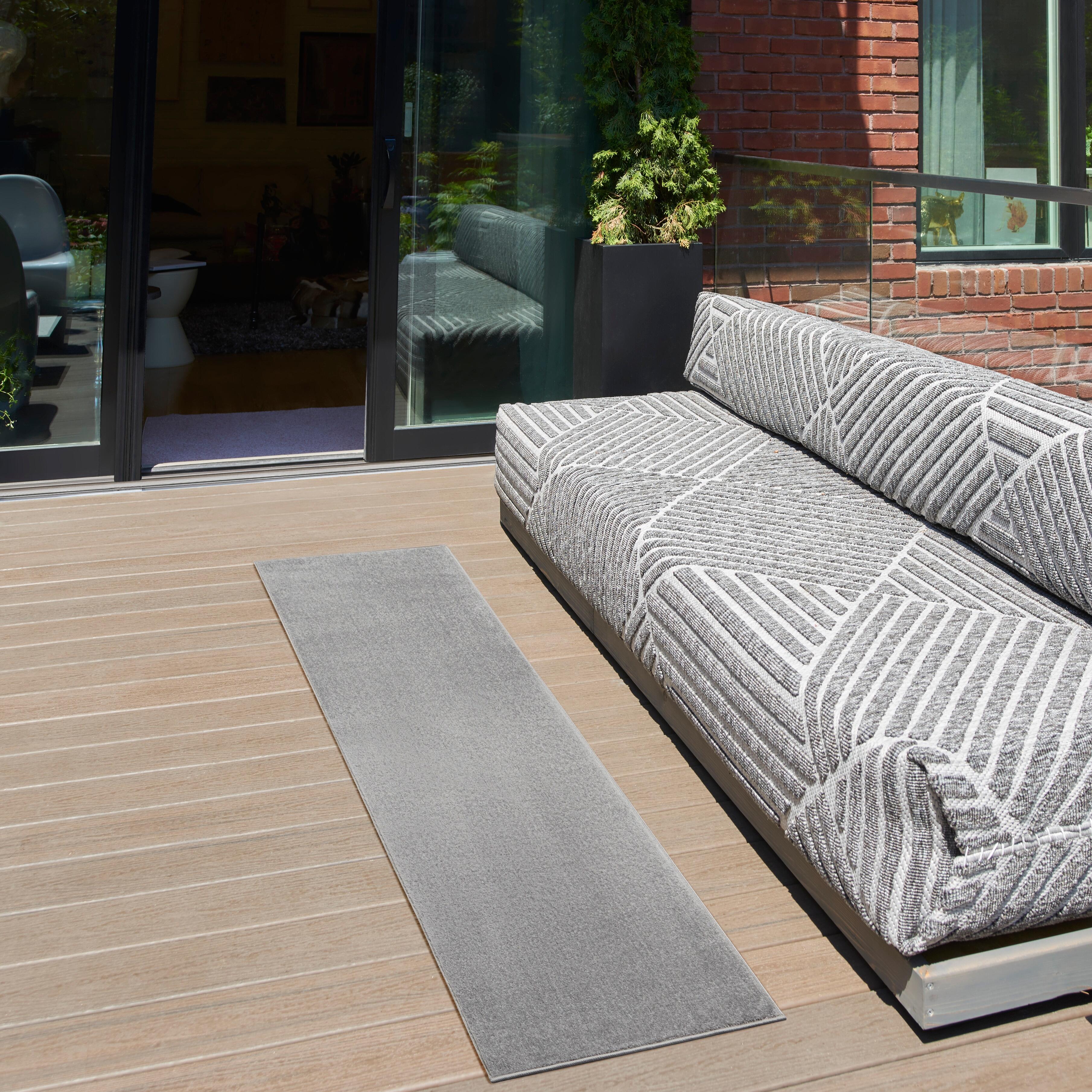 Nourison Home Nourison Nourison Essentials 2' x 6' Silver Grey Outdoor Indoor/Outdoor Rug, Silver, rollover