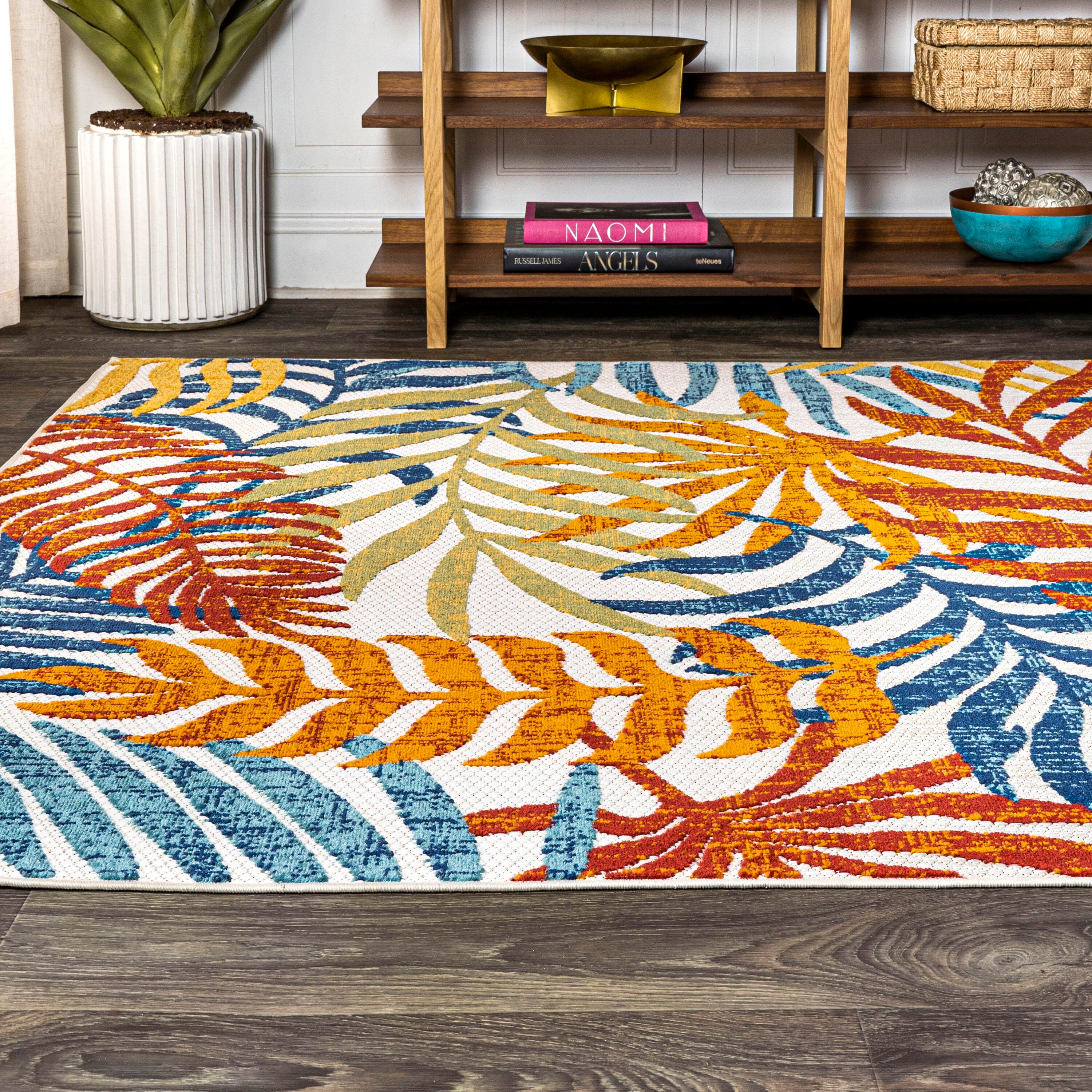 JONATHAN Y Tropics Palm Leaves Outdoor 4' x 6' Area Rug, Cream/Orange, large