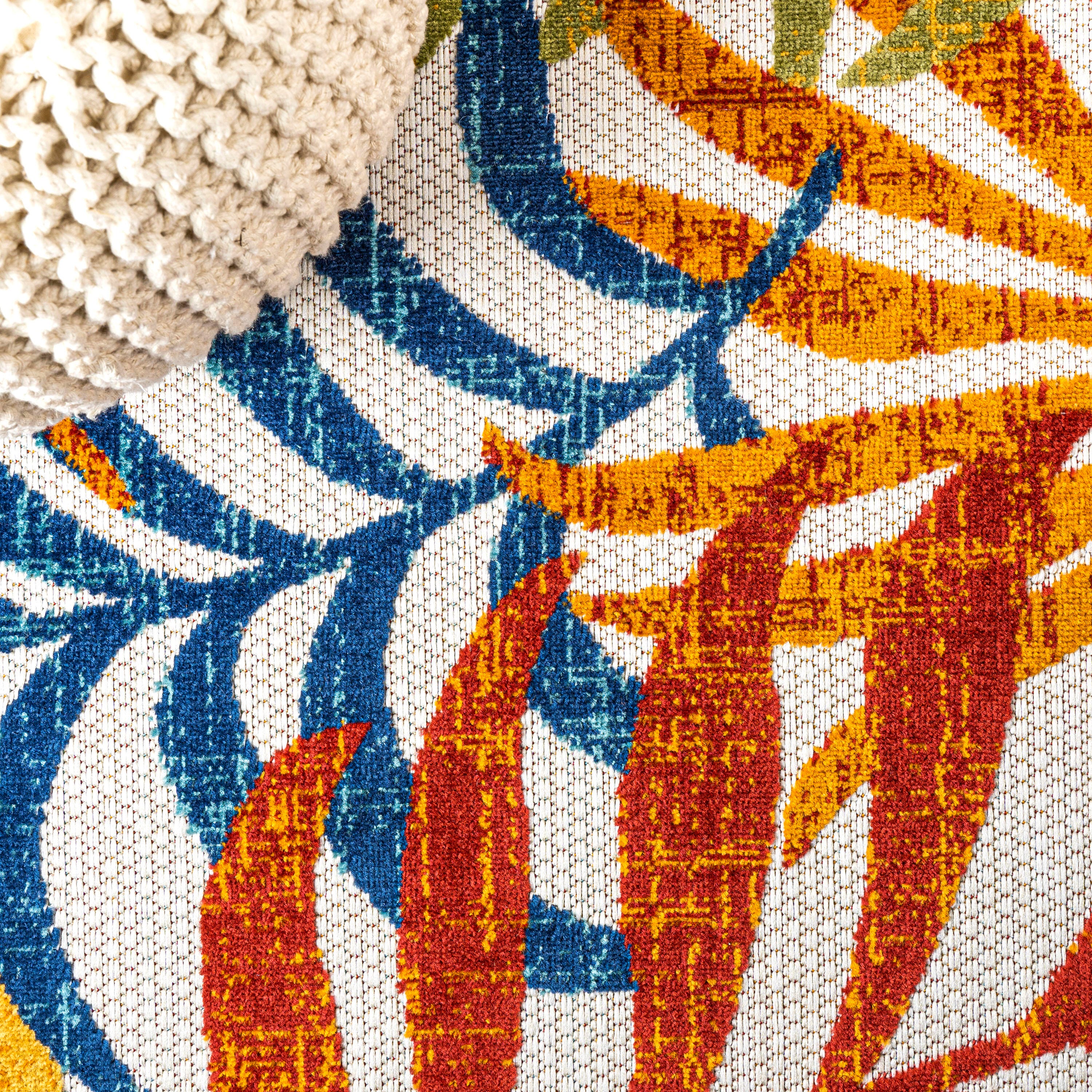 JONATHAN Y Tropics Palm Leaves Outdoor 8' x 10' Area Rug, Cream/Orange, large