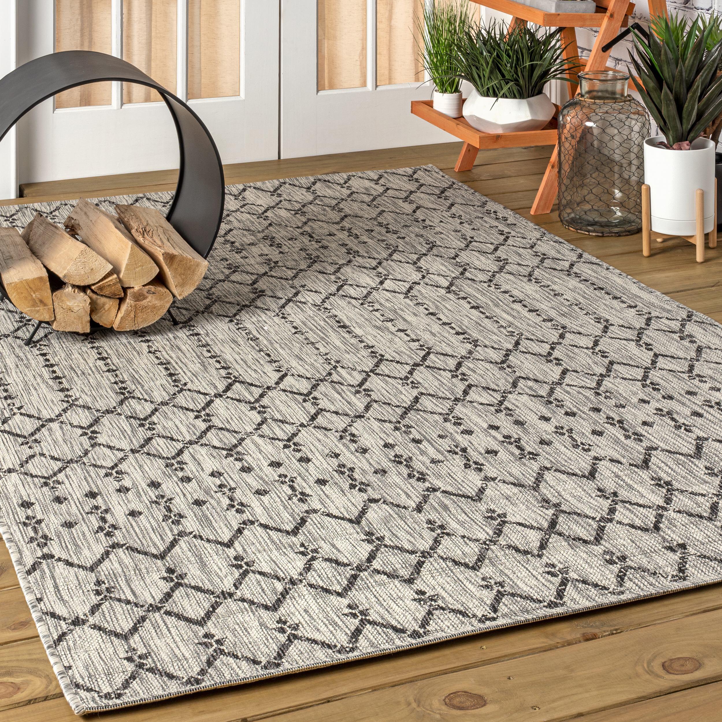 JONATHAN Y Ourika Moroccan Geometric Textured Weave Outdoor 3' x 5' Area Rug, Light Gray/Black, rollover