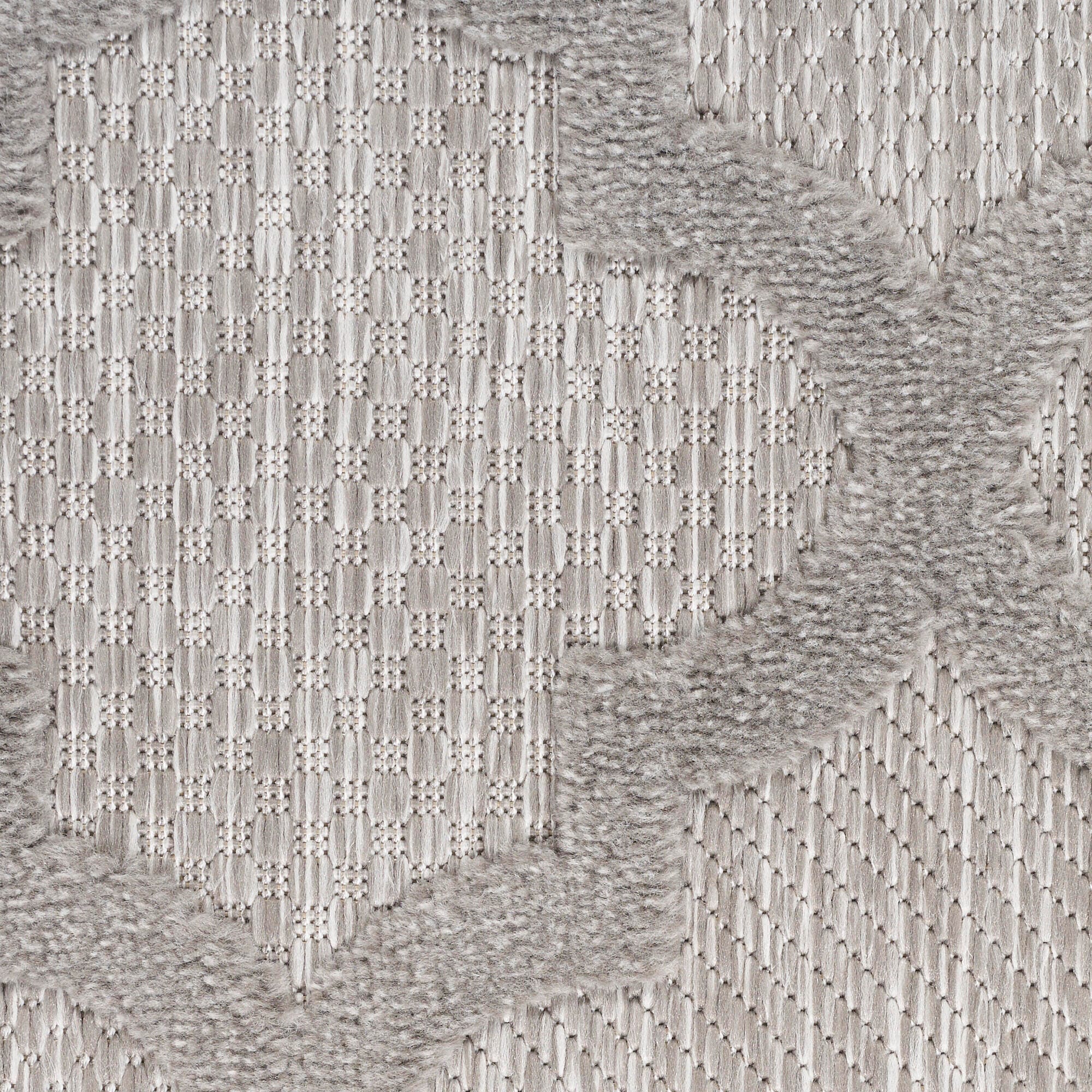 Swatch color Silver Gray 