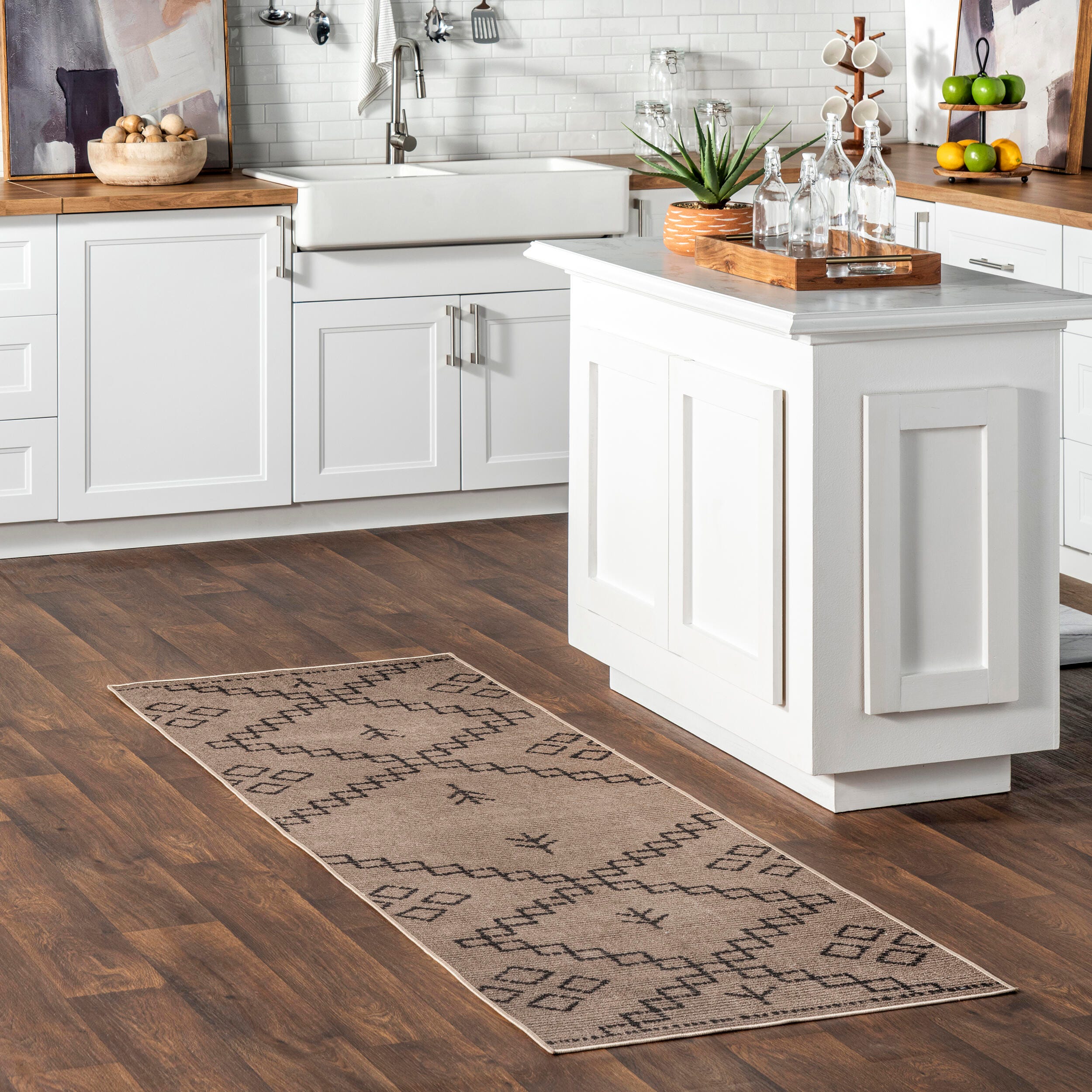Nuloom Ariel 3' x 8' Runner Rug, Natural, rollover
