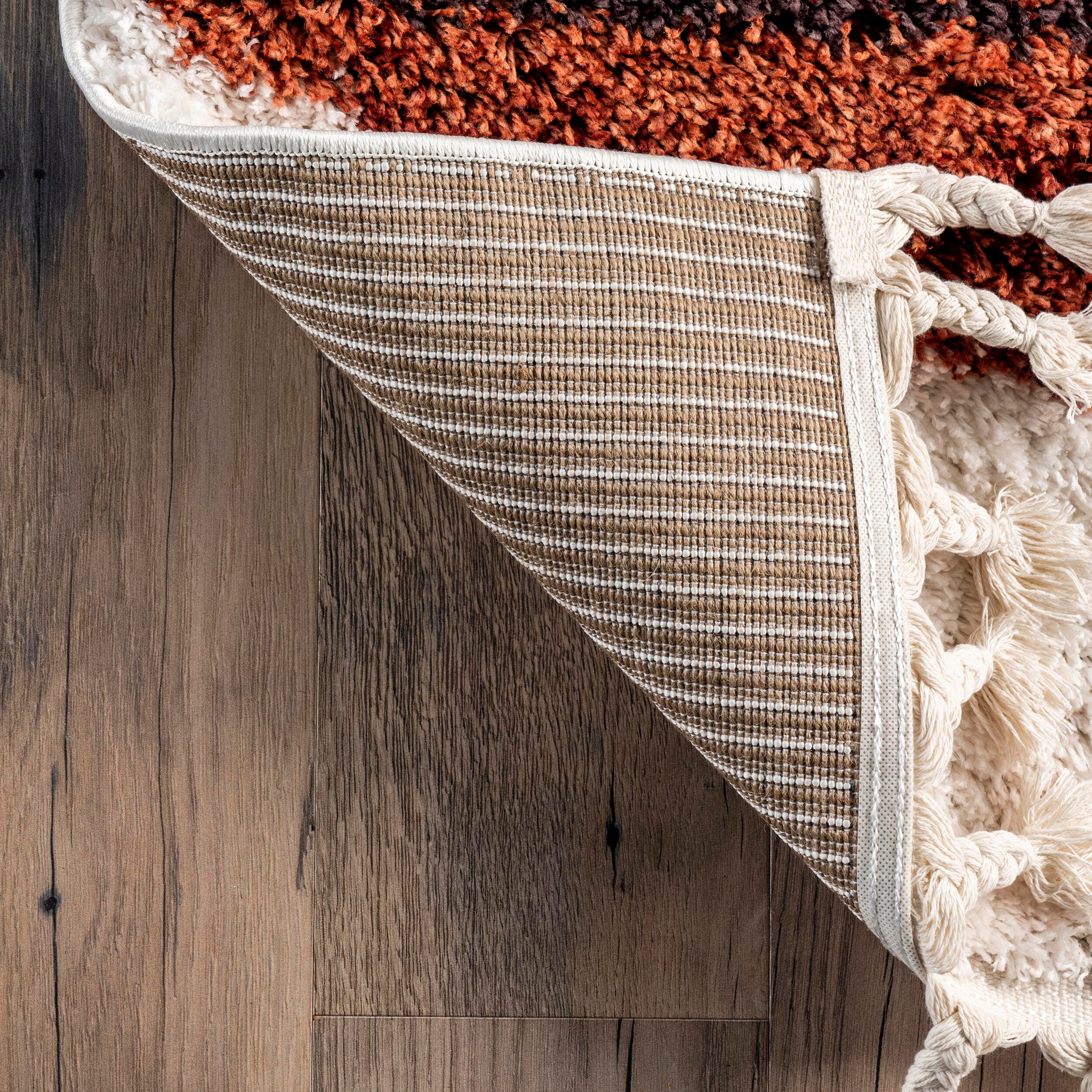 nuLOOM Kali Shaggy Diamond Tassel Area Rug, Rust, large