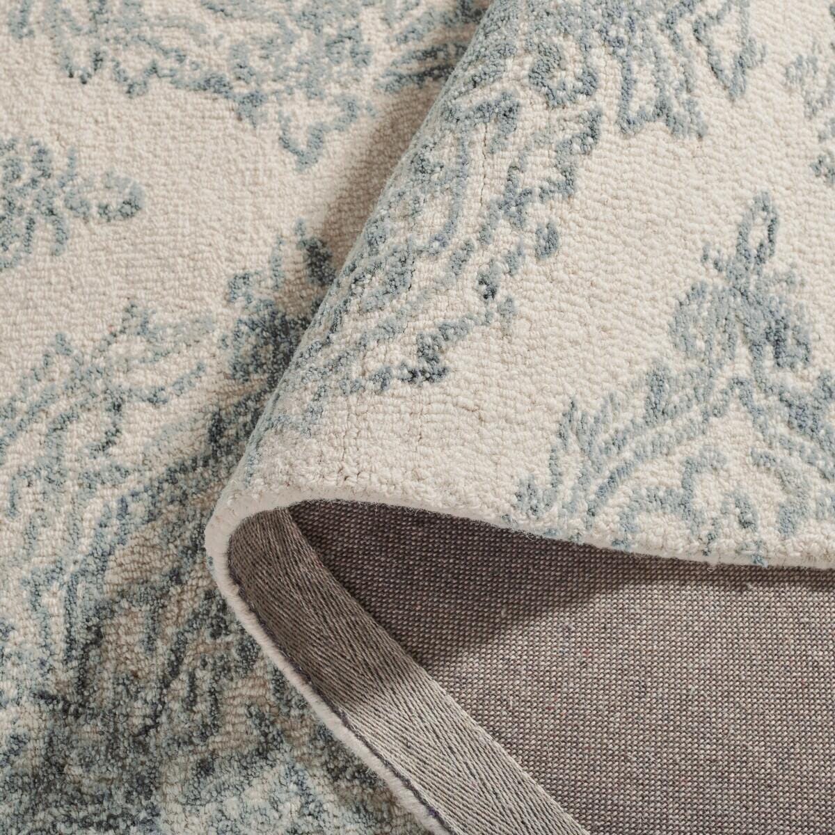 Safavieh Martha Stewart Collection Trellis  4' x 6' Area Rug, Ivory/Blue, large
