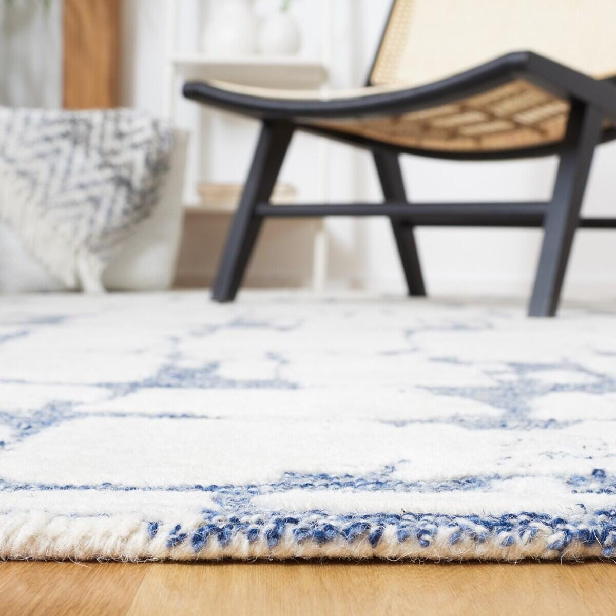 Safavieh Martha Stewart Collection Sculptural  5' x 8' Area Rug, Blue/Ivory, large