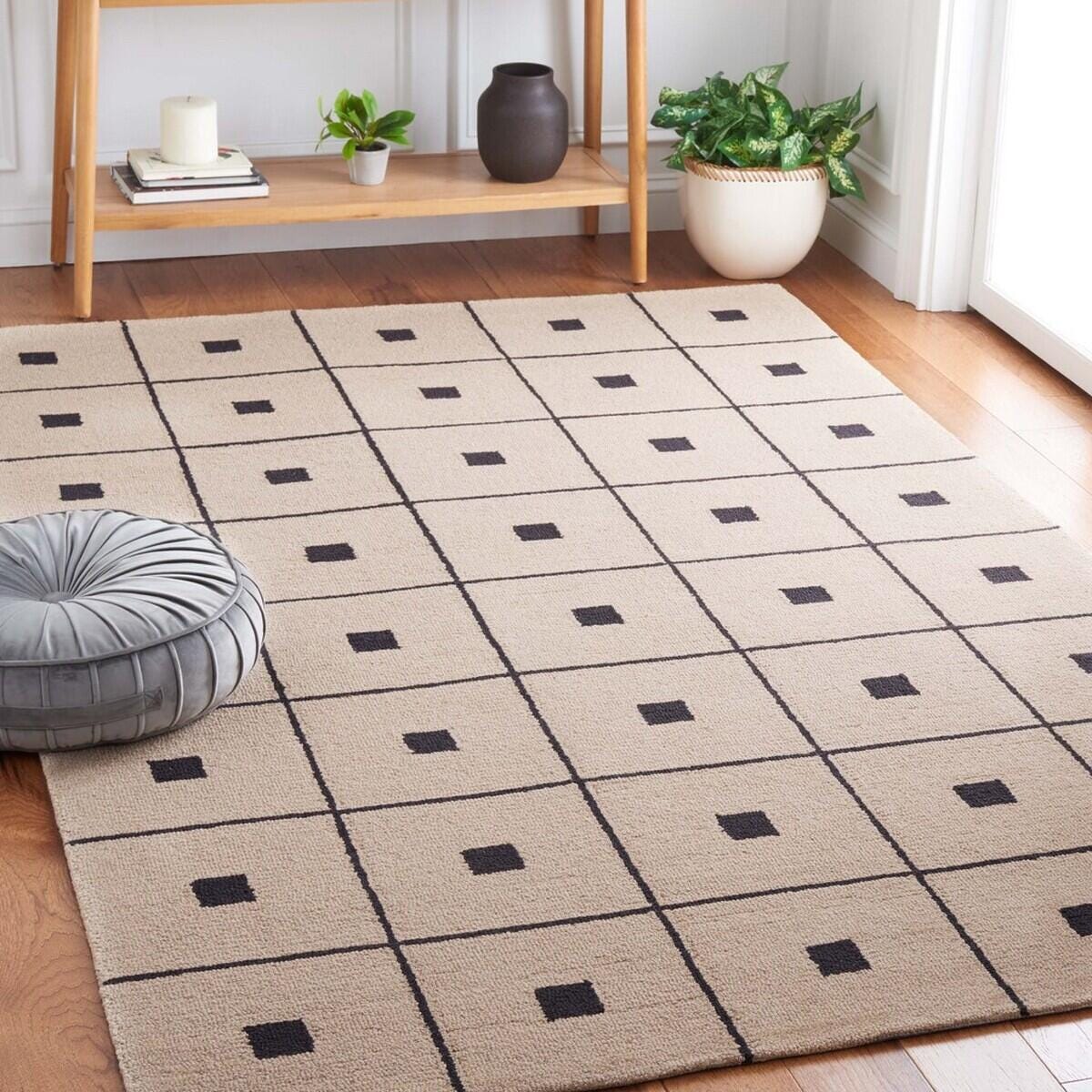 Safavieh Martha Stewart Collection Checkered 5' x 8' Area Rug, Beige/Black, rollover