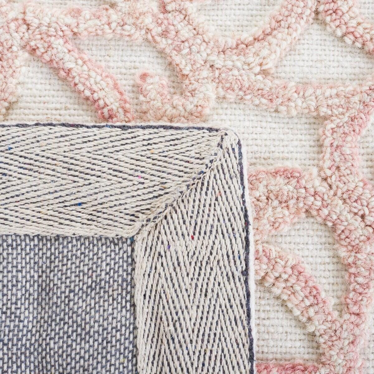 Safavieh Martha Stewart Collection High-Low 6' x 9' Area Rug, Ivory/Pink, large