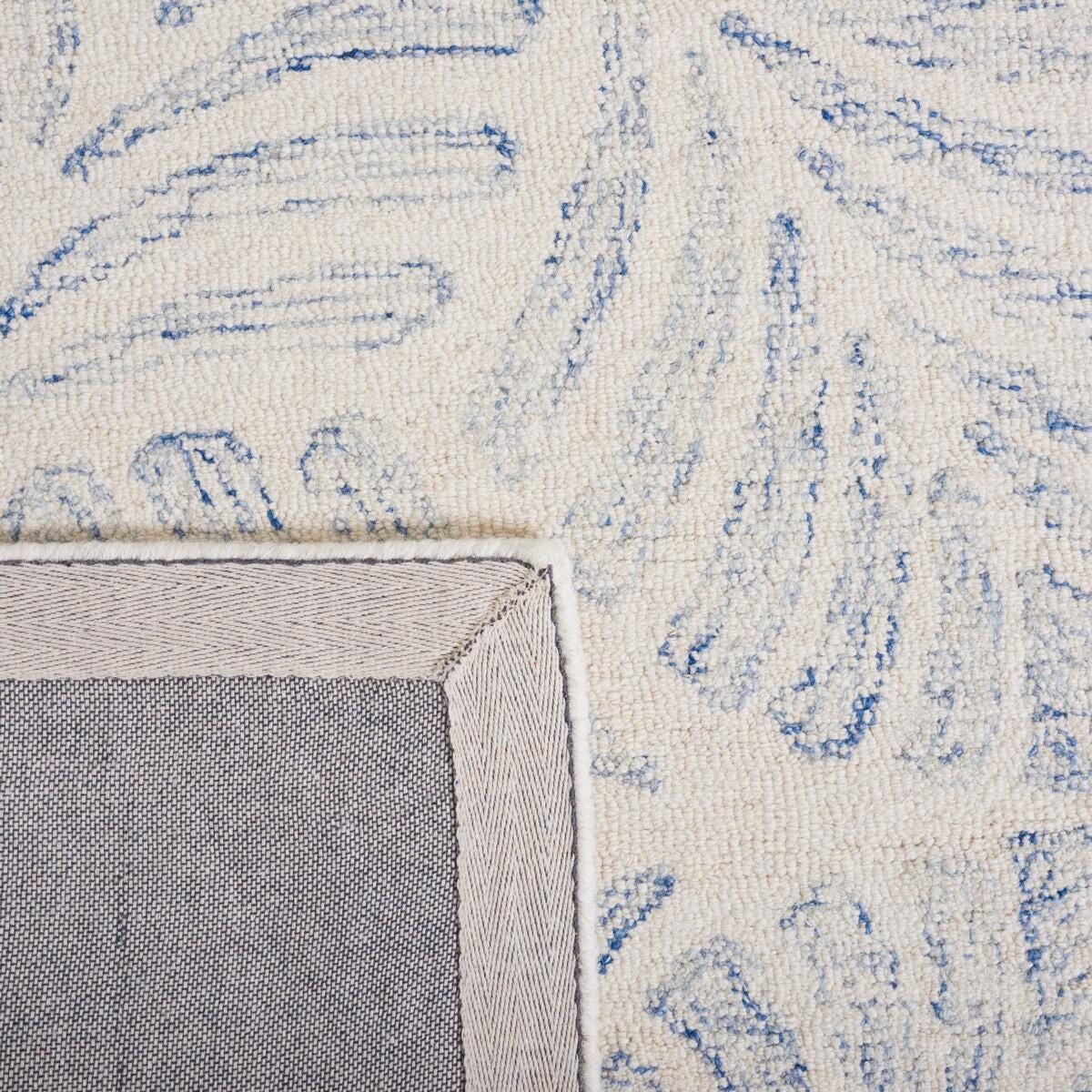 Safavieh Martha Stewart Collection Distressed  5' x 8' Area Rug, Ivory/Blue, large