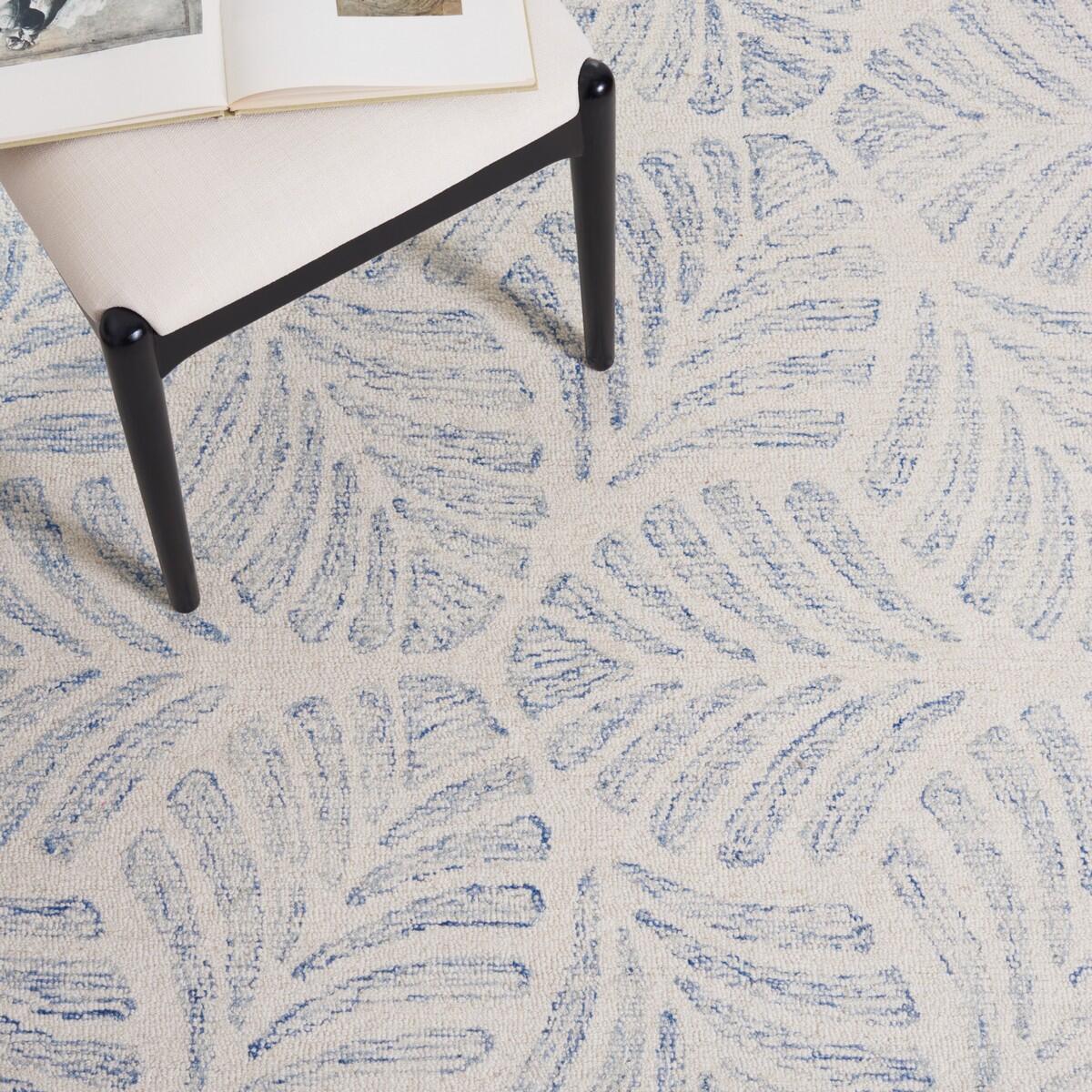 Safavieh Martha Stewart Collection Distressed  3' x 5' Area Rug, Ivory/Blue, large