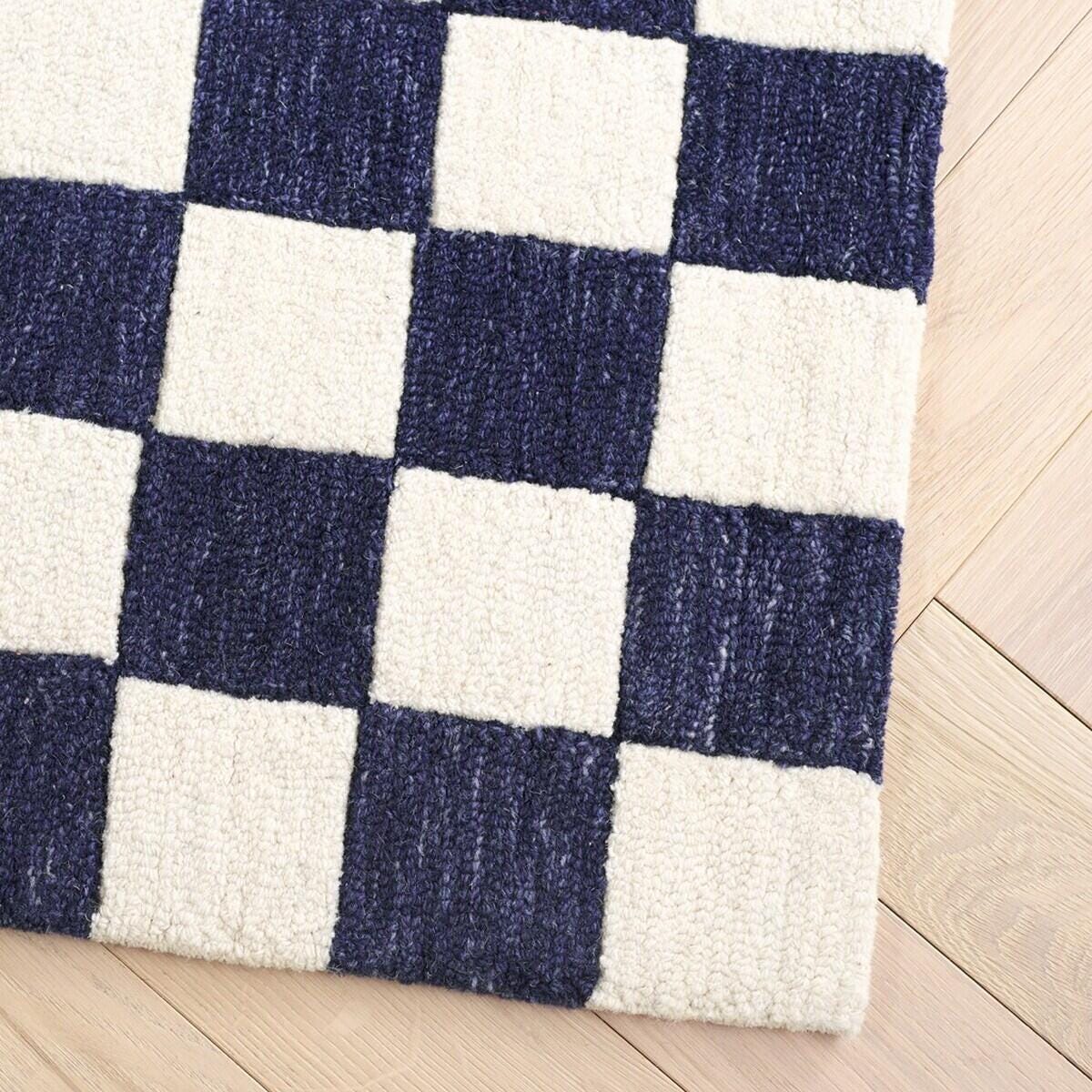 Safavieh Martha Stewart Collection Plaid  2'x 8' Runner Rug, Navy/Ivory, large