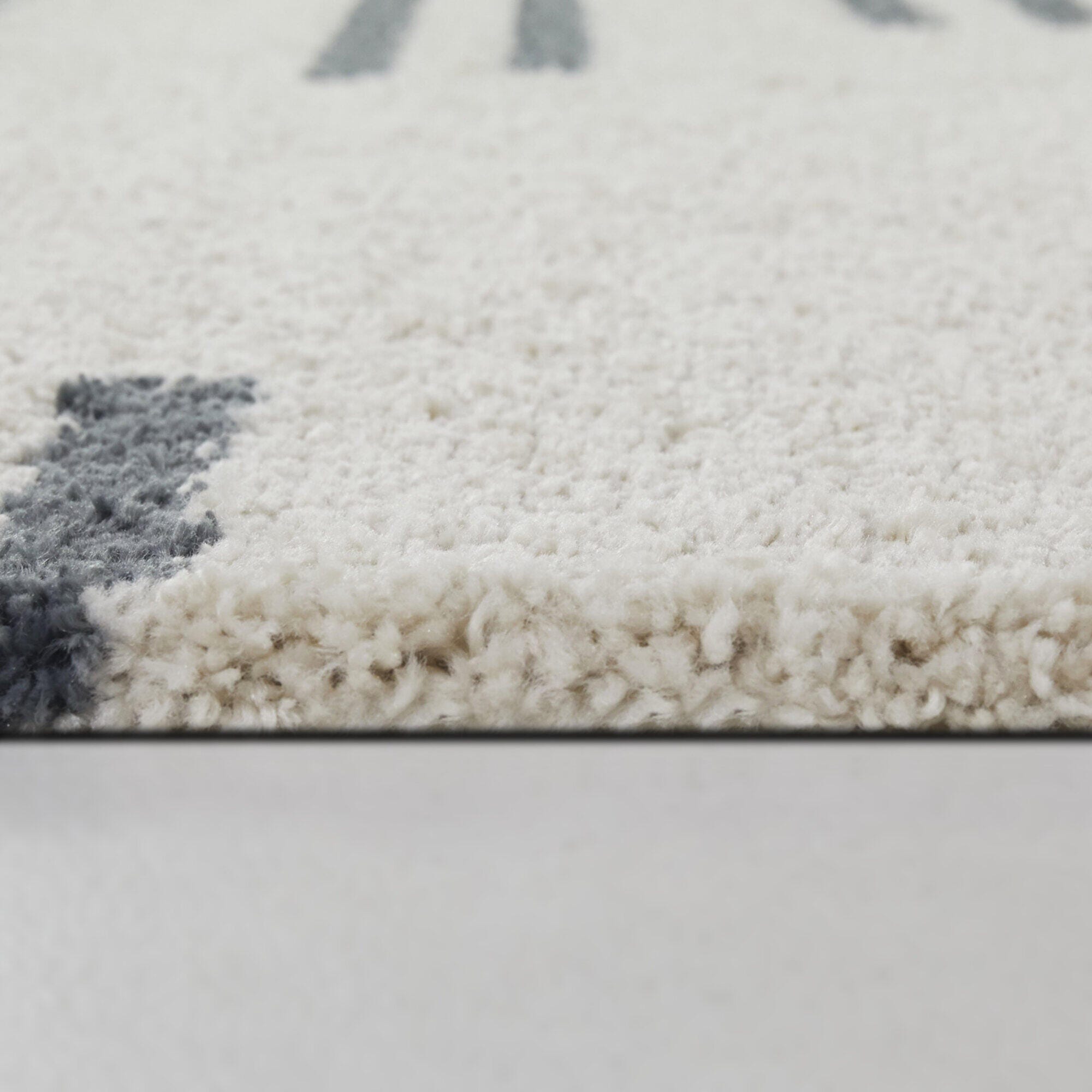 Erin Striped Shag 5' 3" x 7' Area Rug, Gray, large