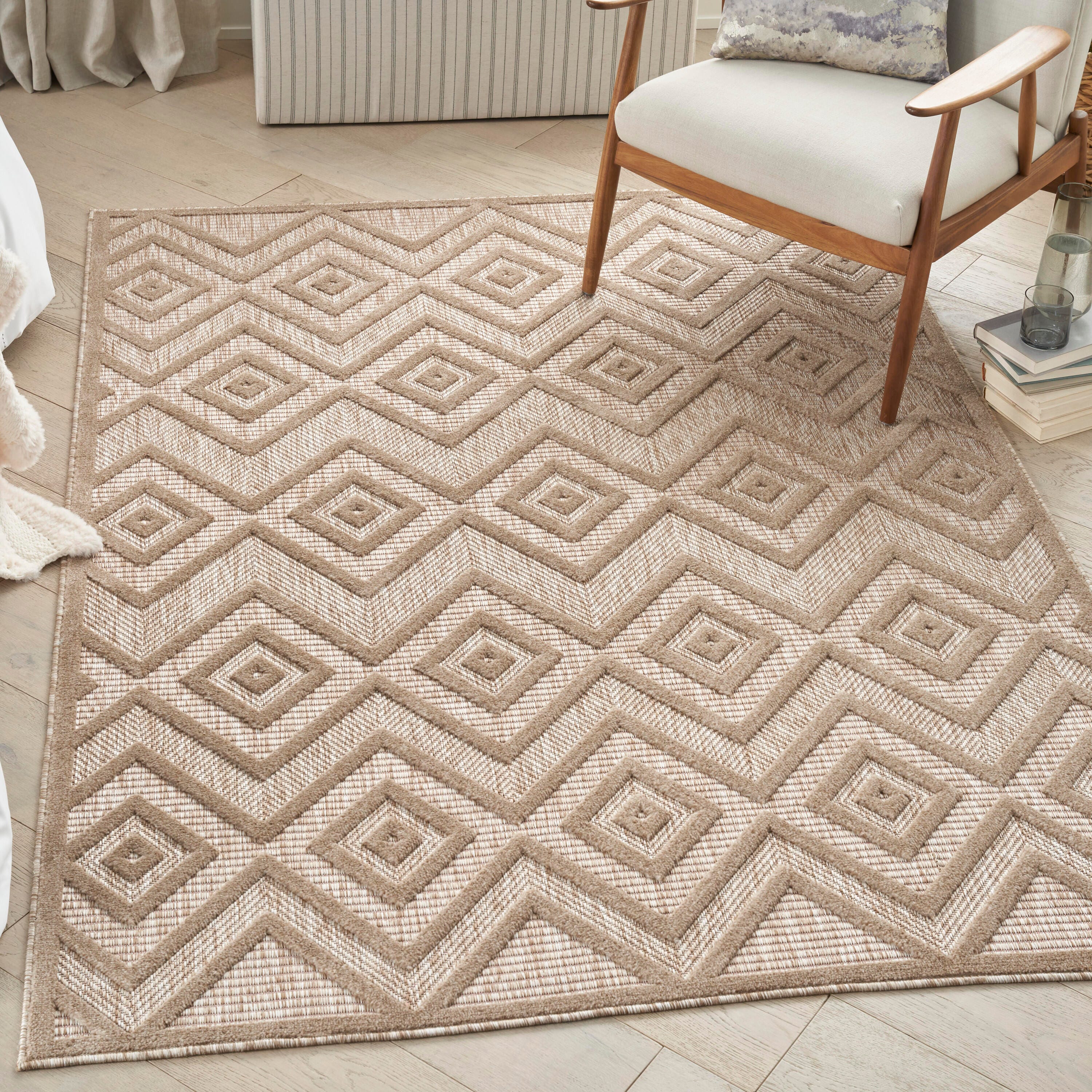 Nourison Home Versa 4' x 6' Area Rug, Natural Beige, rollover