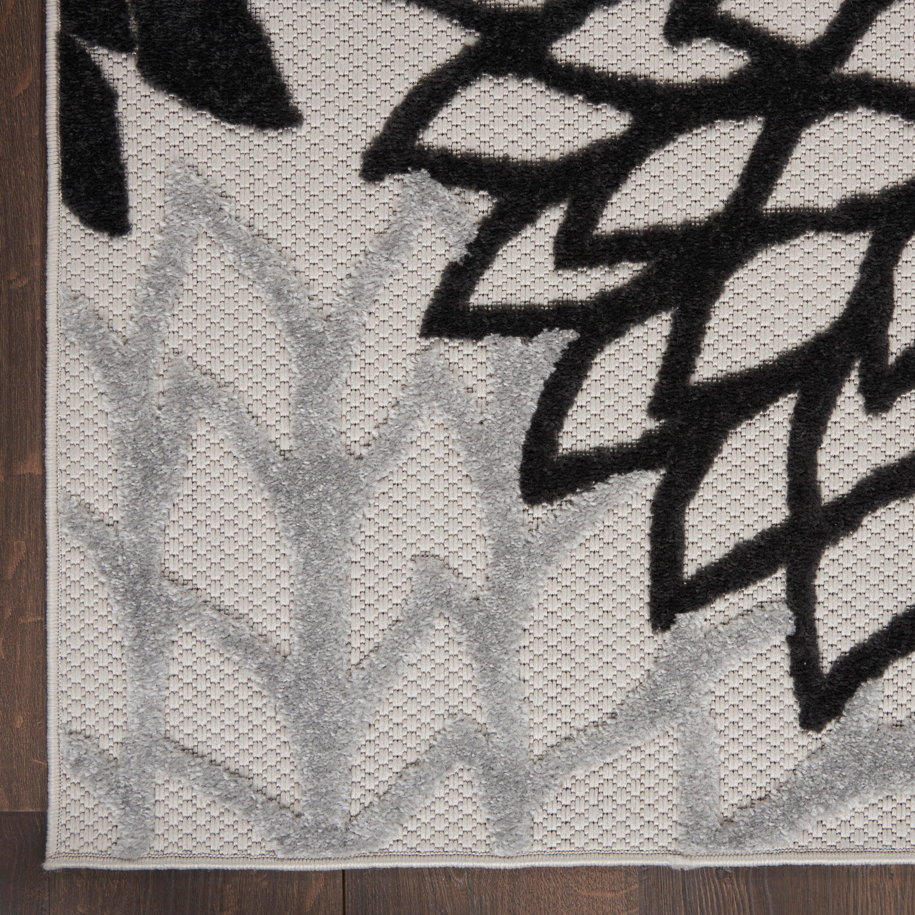 Nourison Home Splash 3' X 5' Dahlia Floral Area Rug, Black/White, large