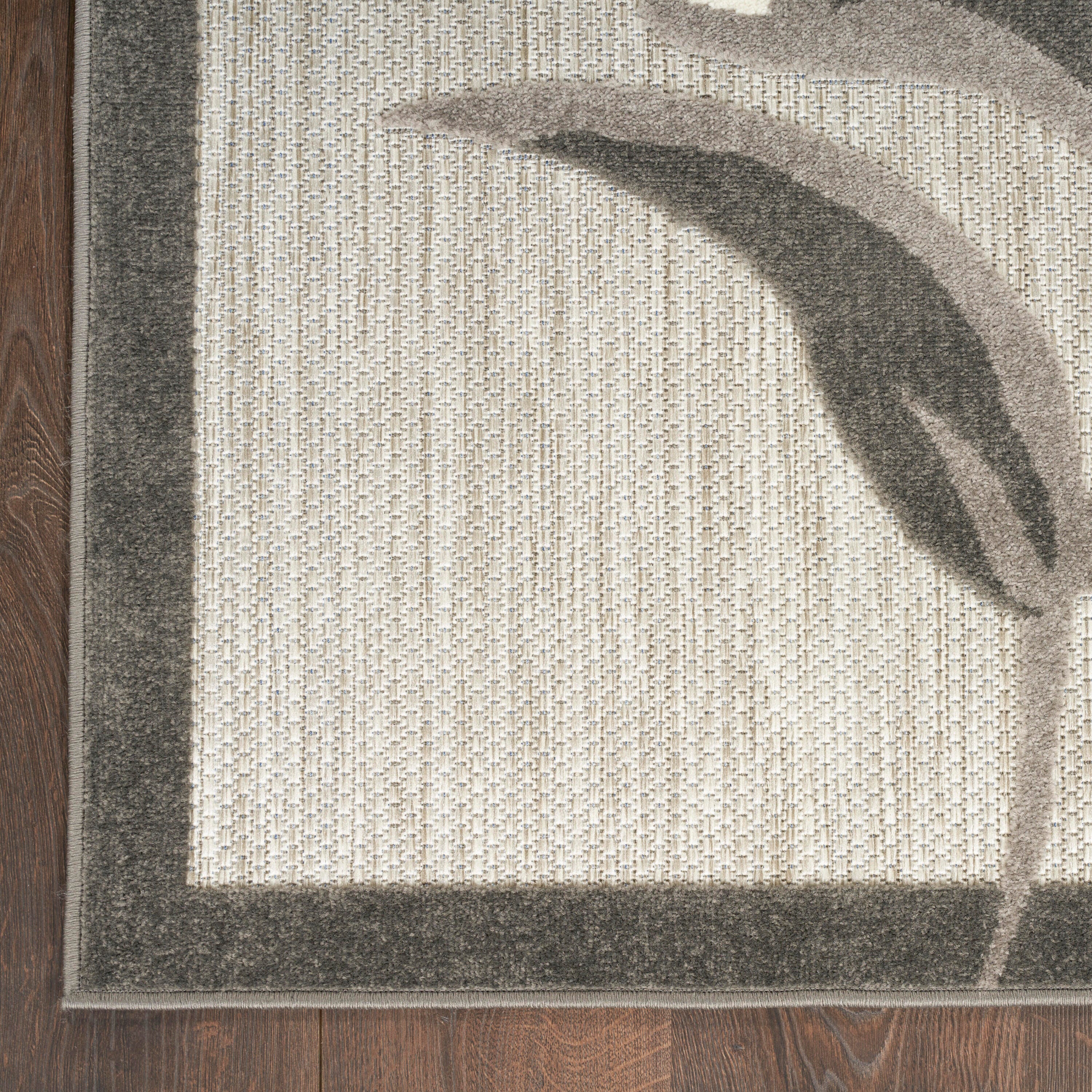 Nourison Home Splash 7' X 10' Daisy Floral Area Rug, Beige, large