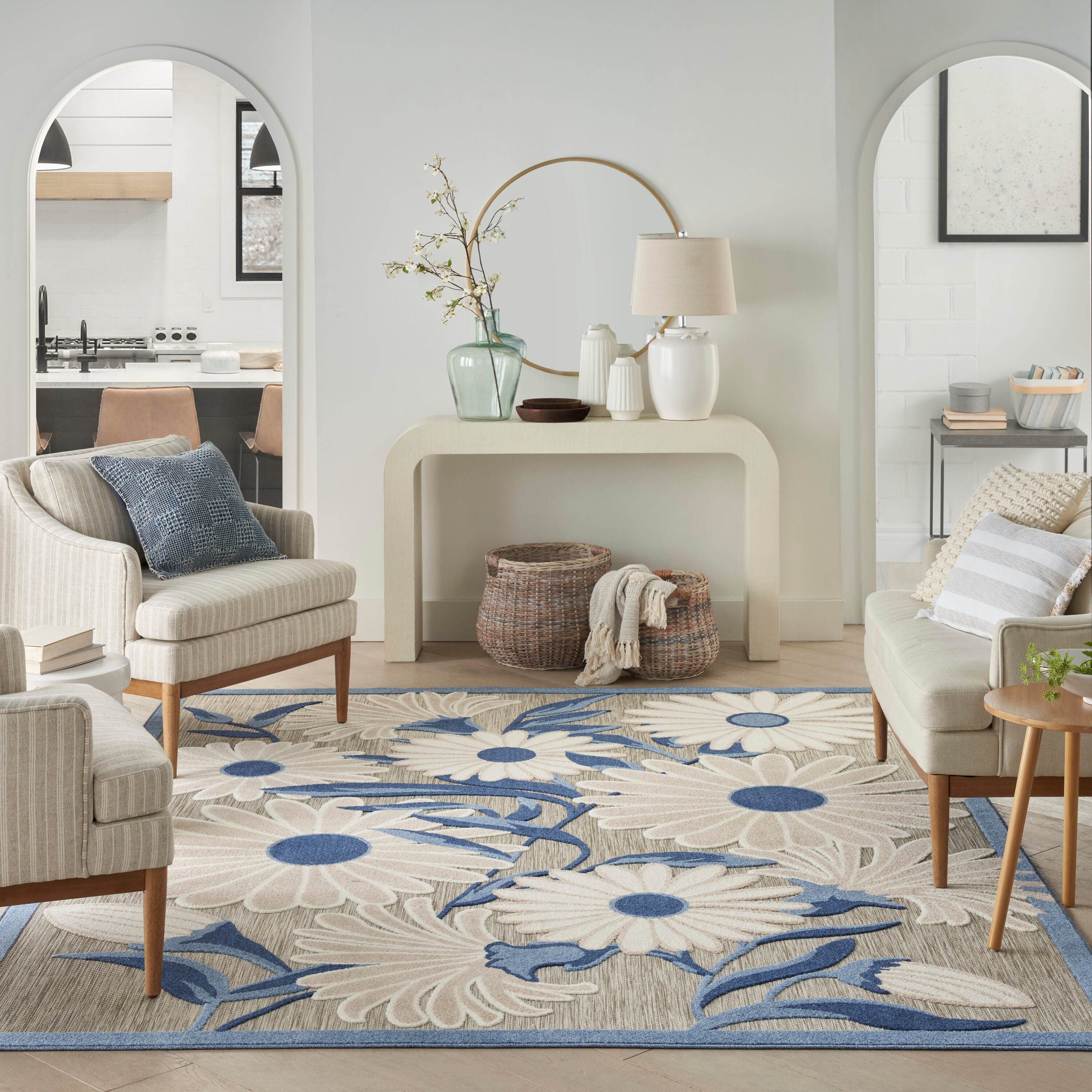Nourison Home Splash Indoor/Outdoor 7' X 10' Daisy Floral Area Rug