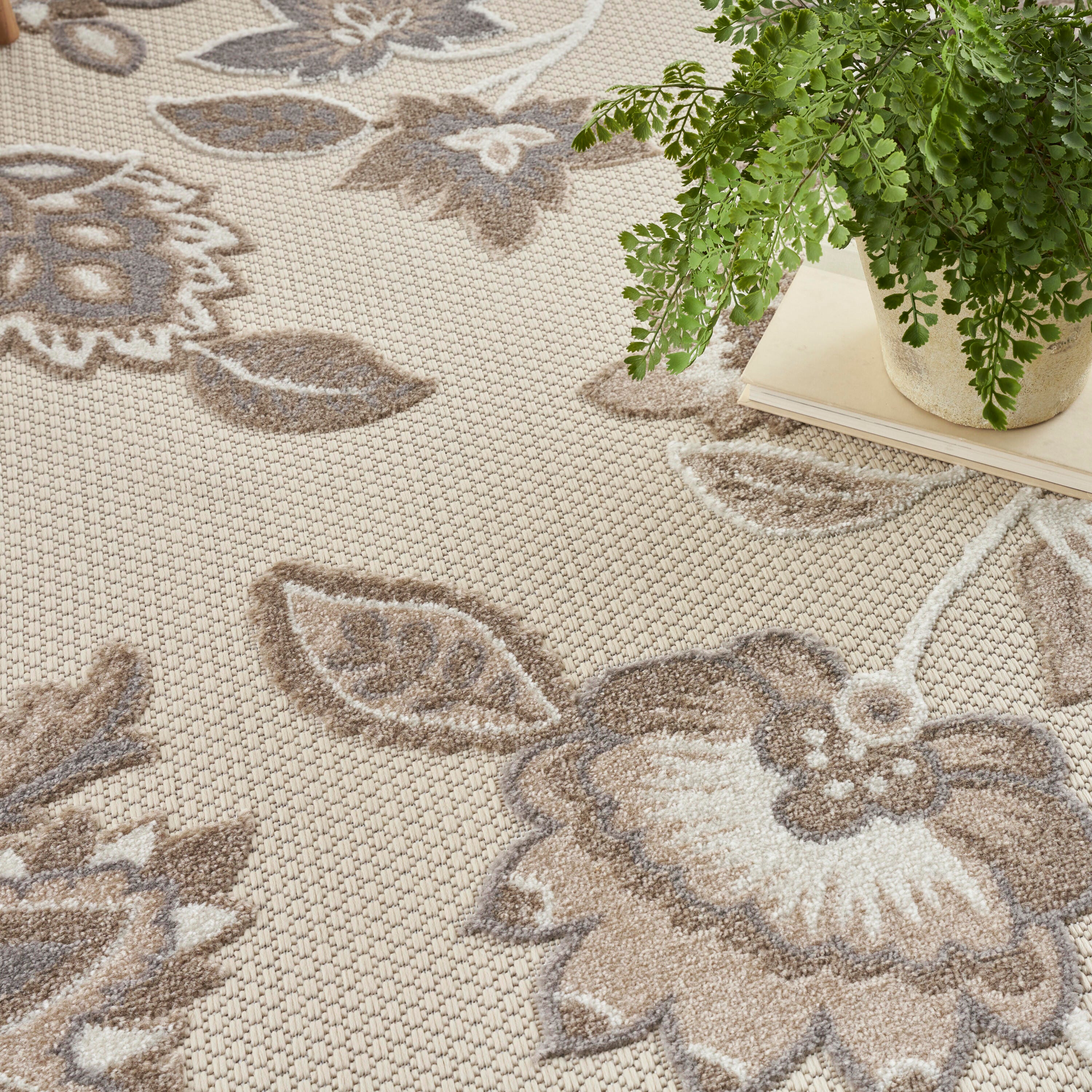 Nourison Home Splash 7'10" X 10 Floral Area Rug, Beige, large