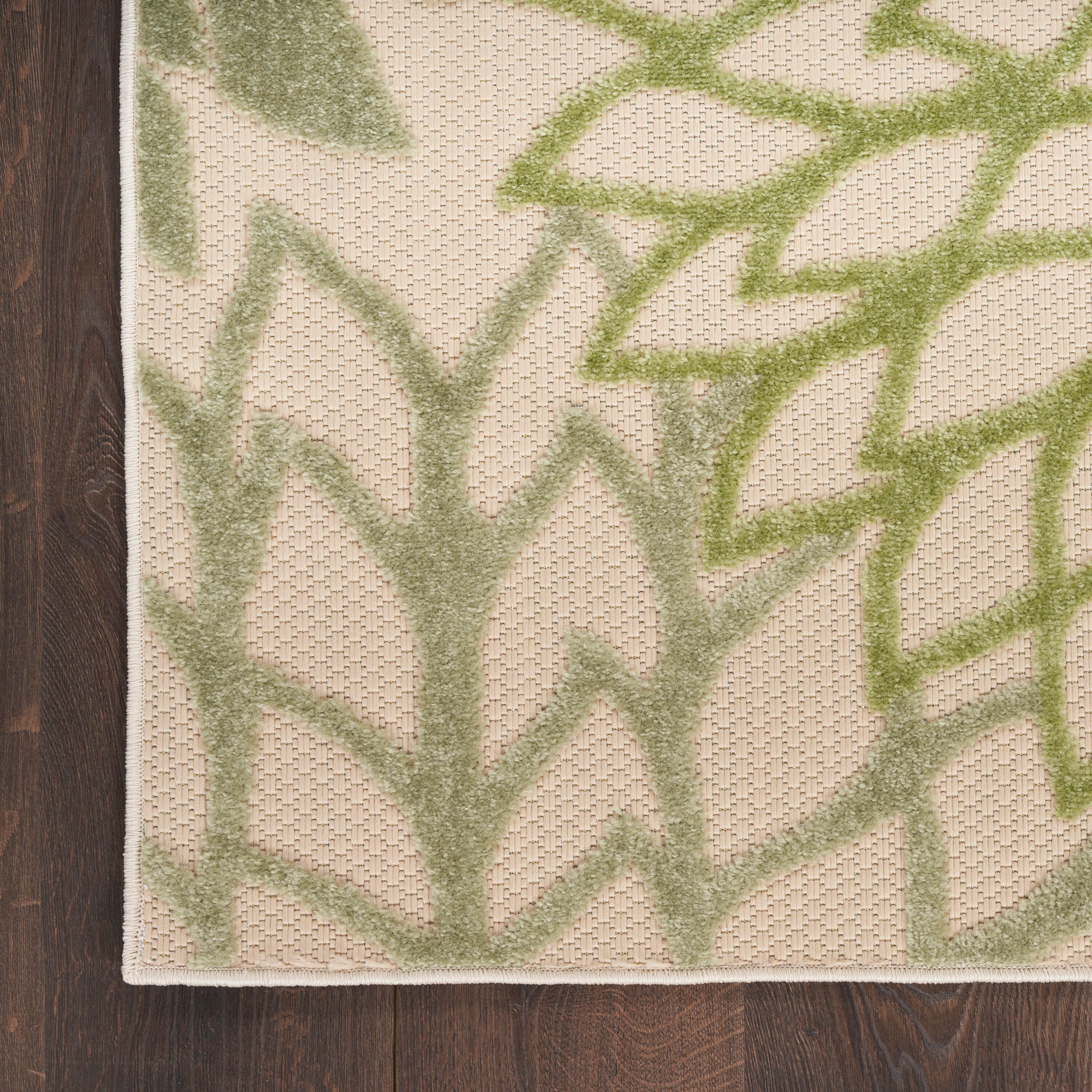 Nourison Home Splash 2' X 6' Dahlia Floral Area Rug, Ivory/Green, large