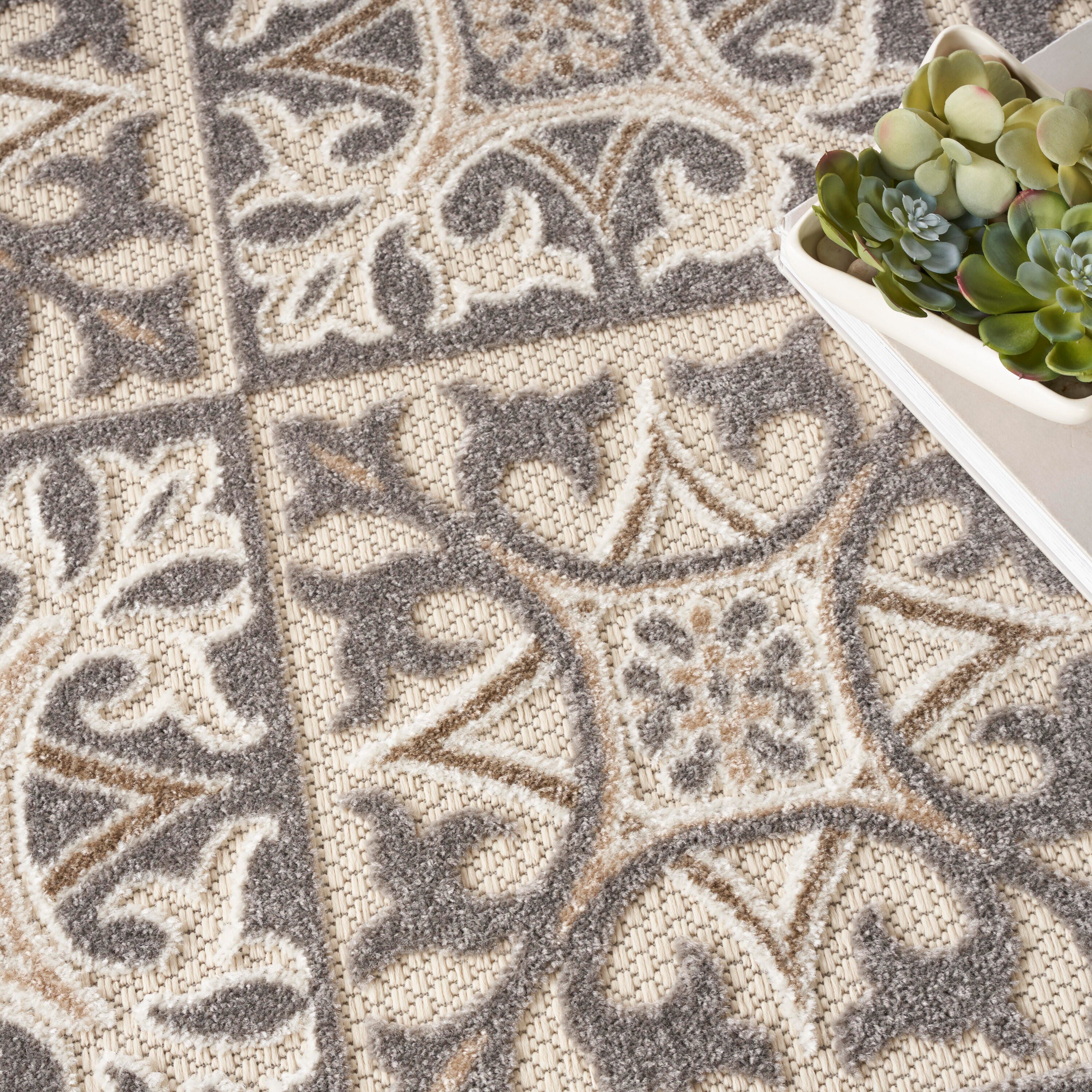 Nourison Home Splash 7'10" X Round Small Geometric Area Rug, Ivory/Gray, large