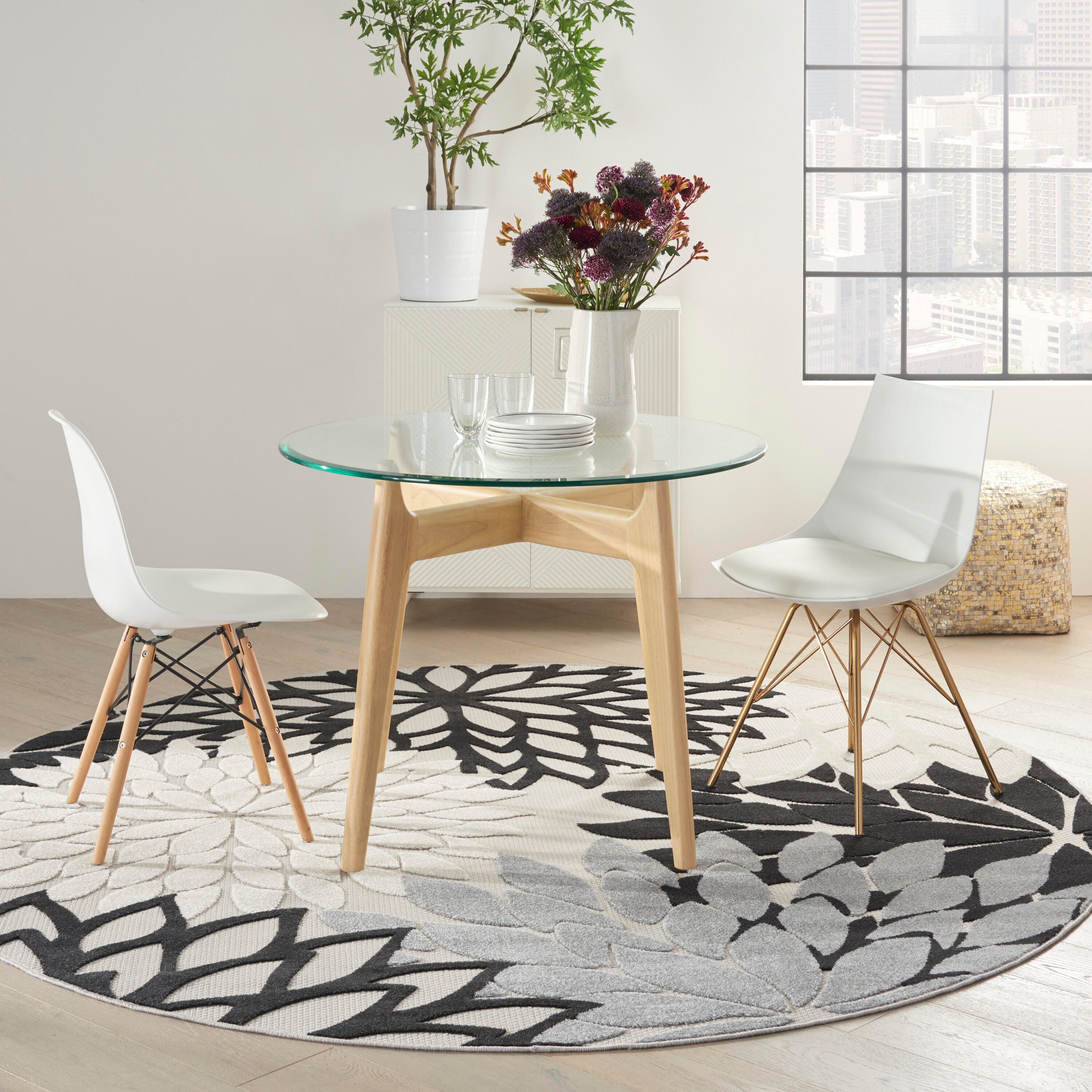 Nourison Home Splash 7'10" X Round Dahlia Floral Area Rug, Black/White, large