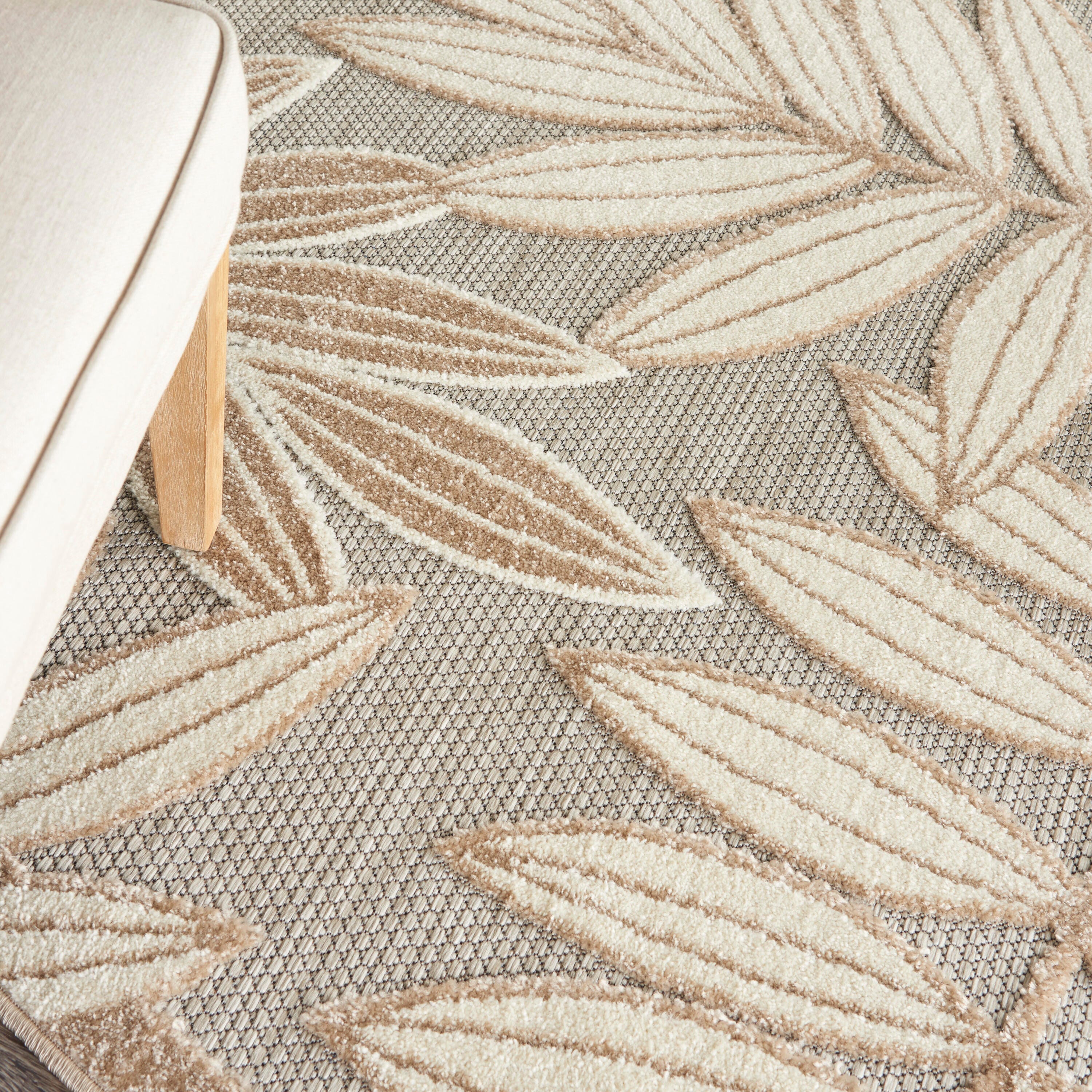 Nourison Home Splash 7'10"X Round Botanical Pattern Area Rug, Natural, large