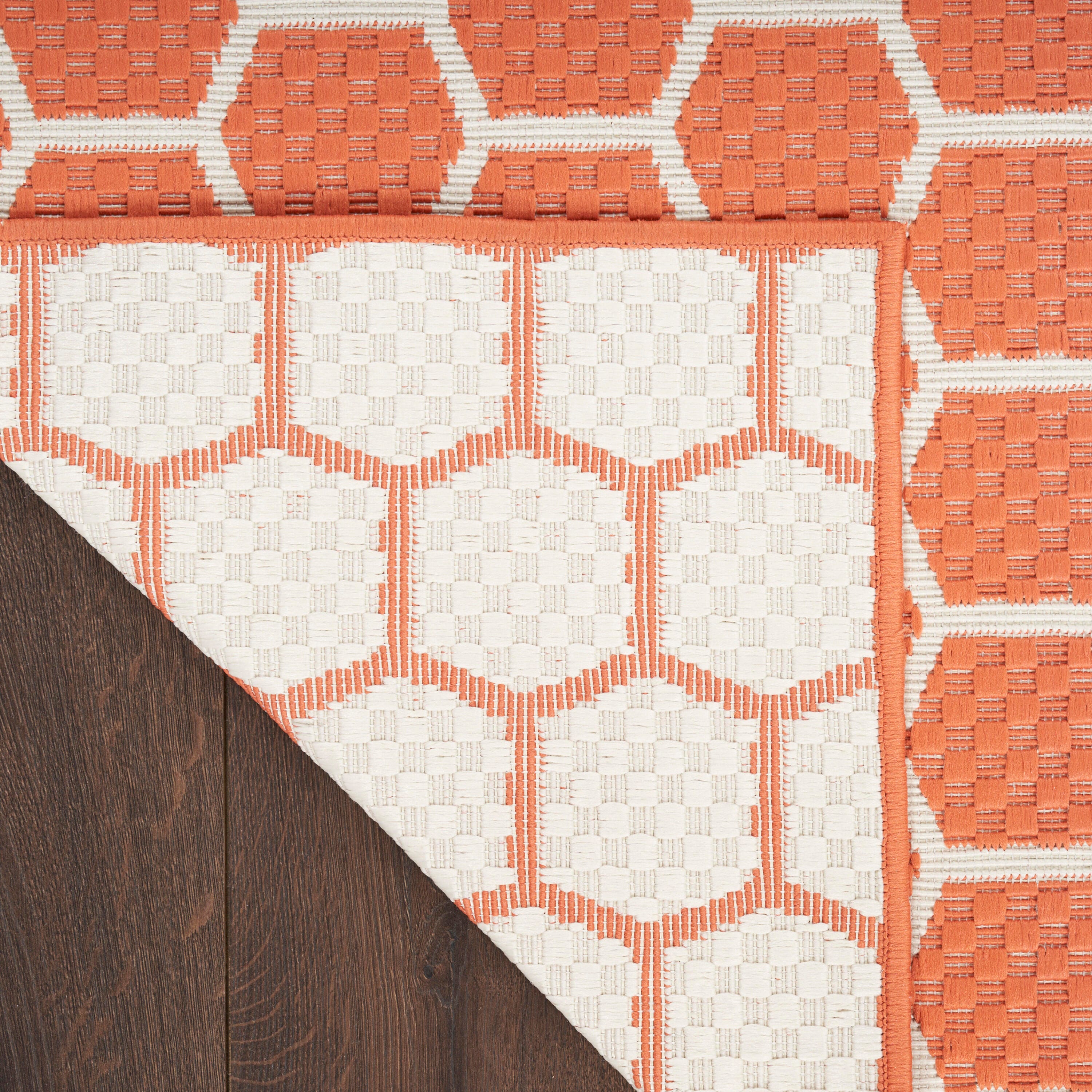 Nourison Home Twist Reversible Indoor/Outdoor 4' x 6' Area Rug, Coral, large
