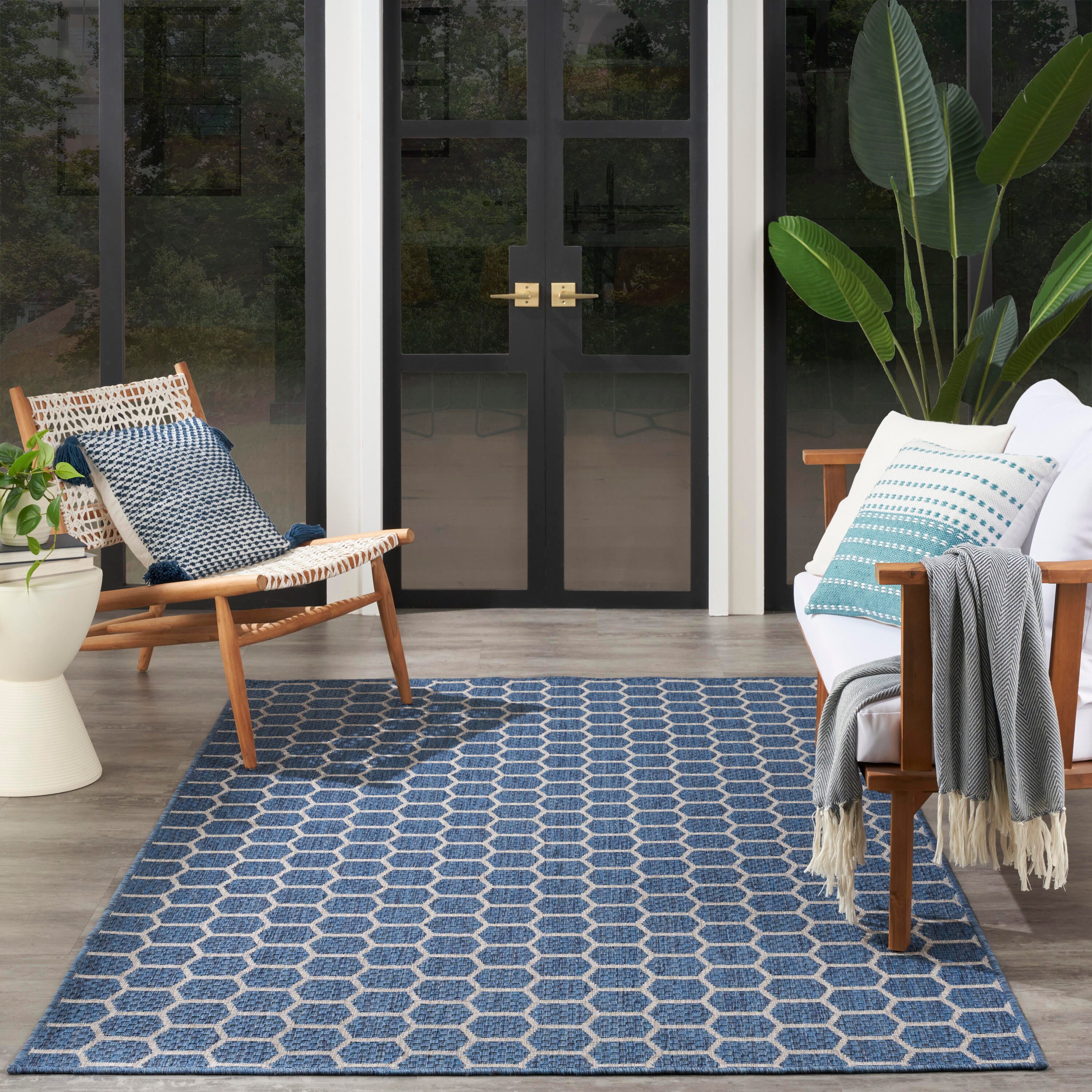 Nourison Home Twist Reversible Indoor/Outdoor 5' x 7' Area Rug, Blue, large