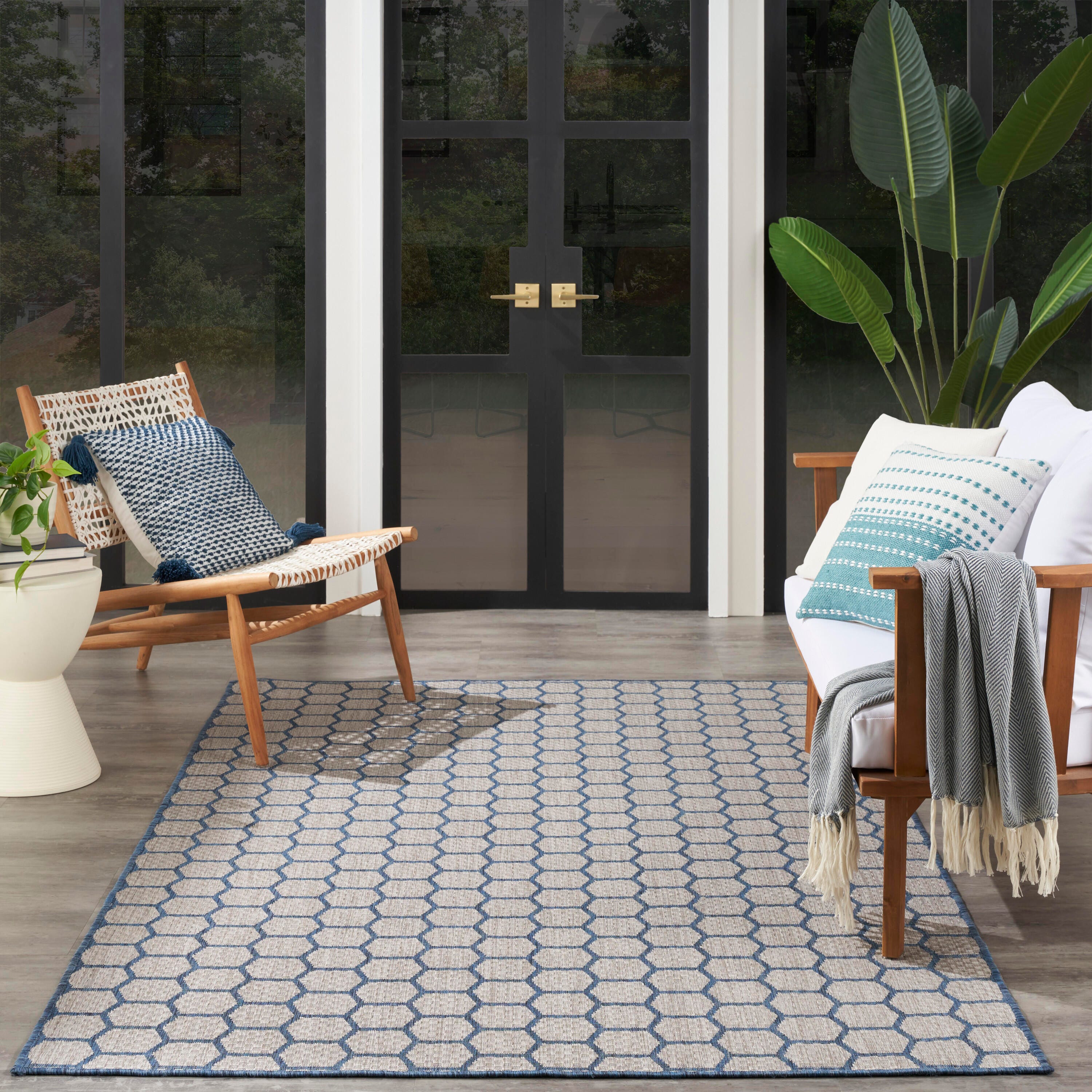 Nourison Home Twist Reversible Indoor/Outdoor 5' x 7' Area Rug, Blue, large