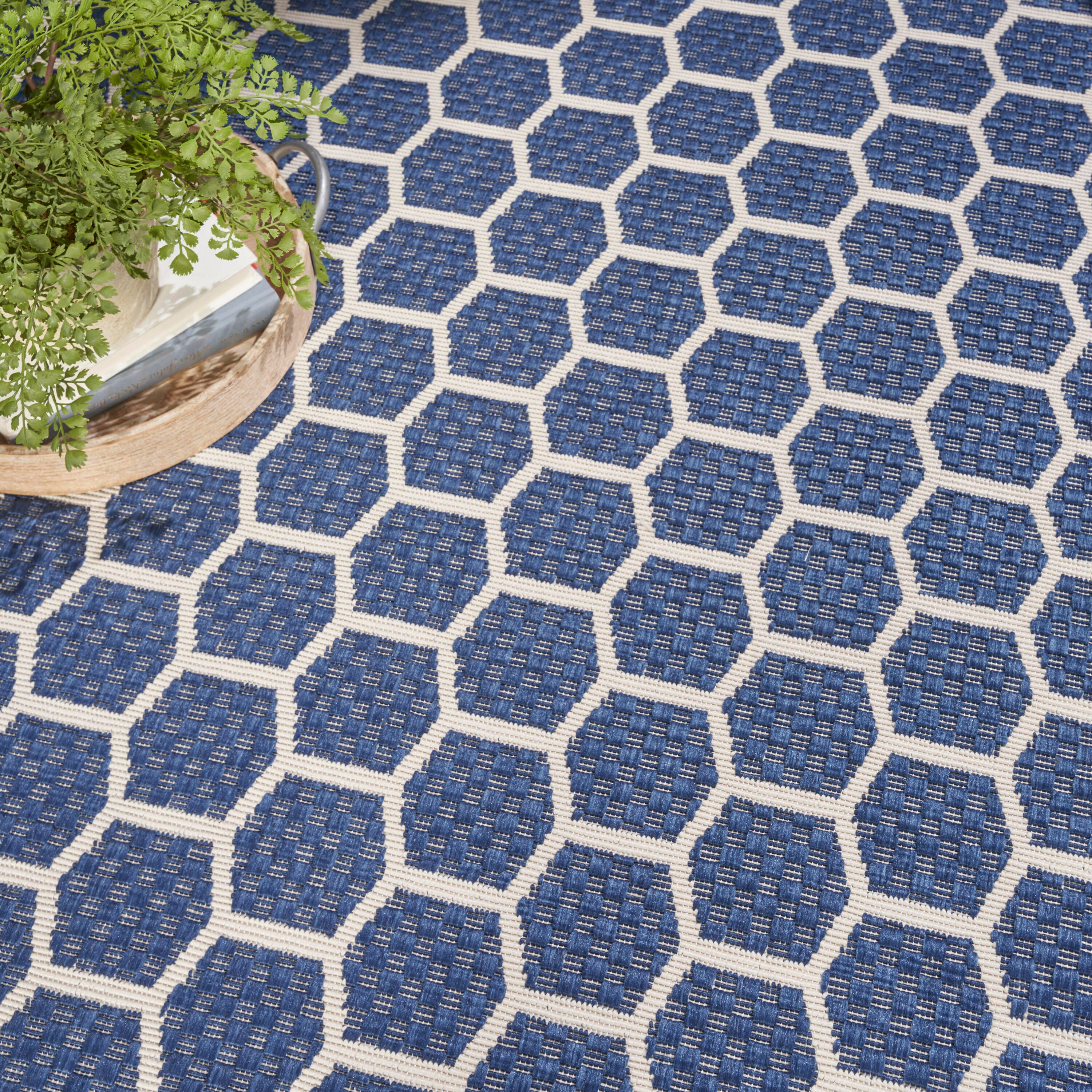 Nourison Home Twist Reversible Indoor/Outdoor 8' x Round Area Rug, Navy, large