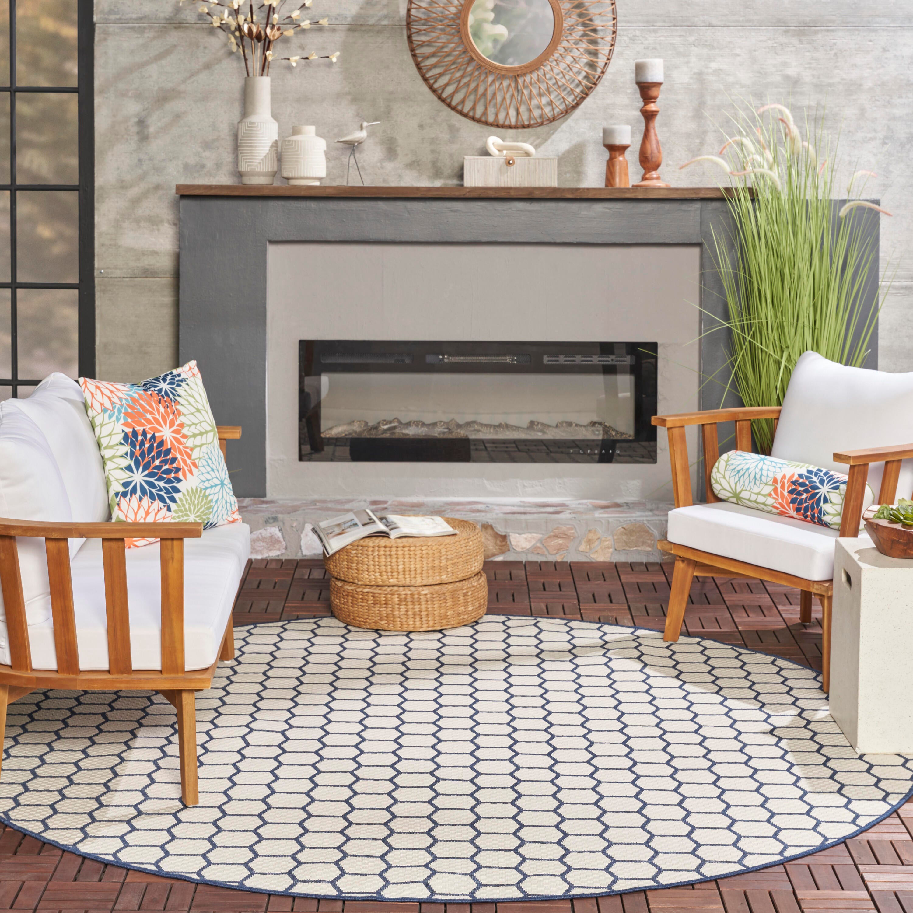 Nourison Home Twist Reversible Indoor/Outdoor 8' x Round Area Rug, Navy, large