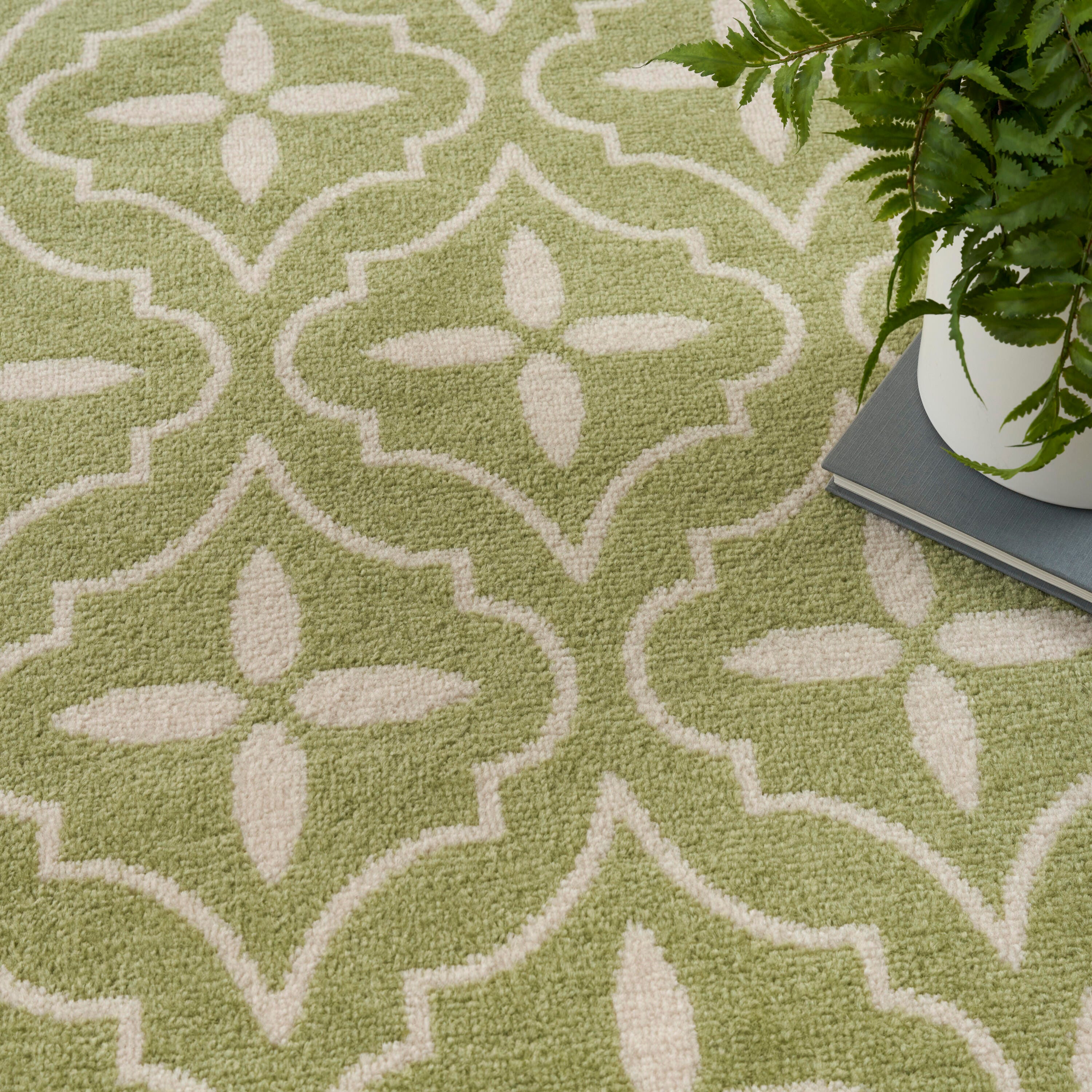 Nourison Home Outdoor Essentials 2' x 8' Runner Rug, Green/Ivory, large
