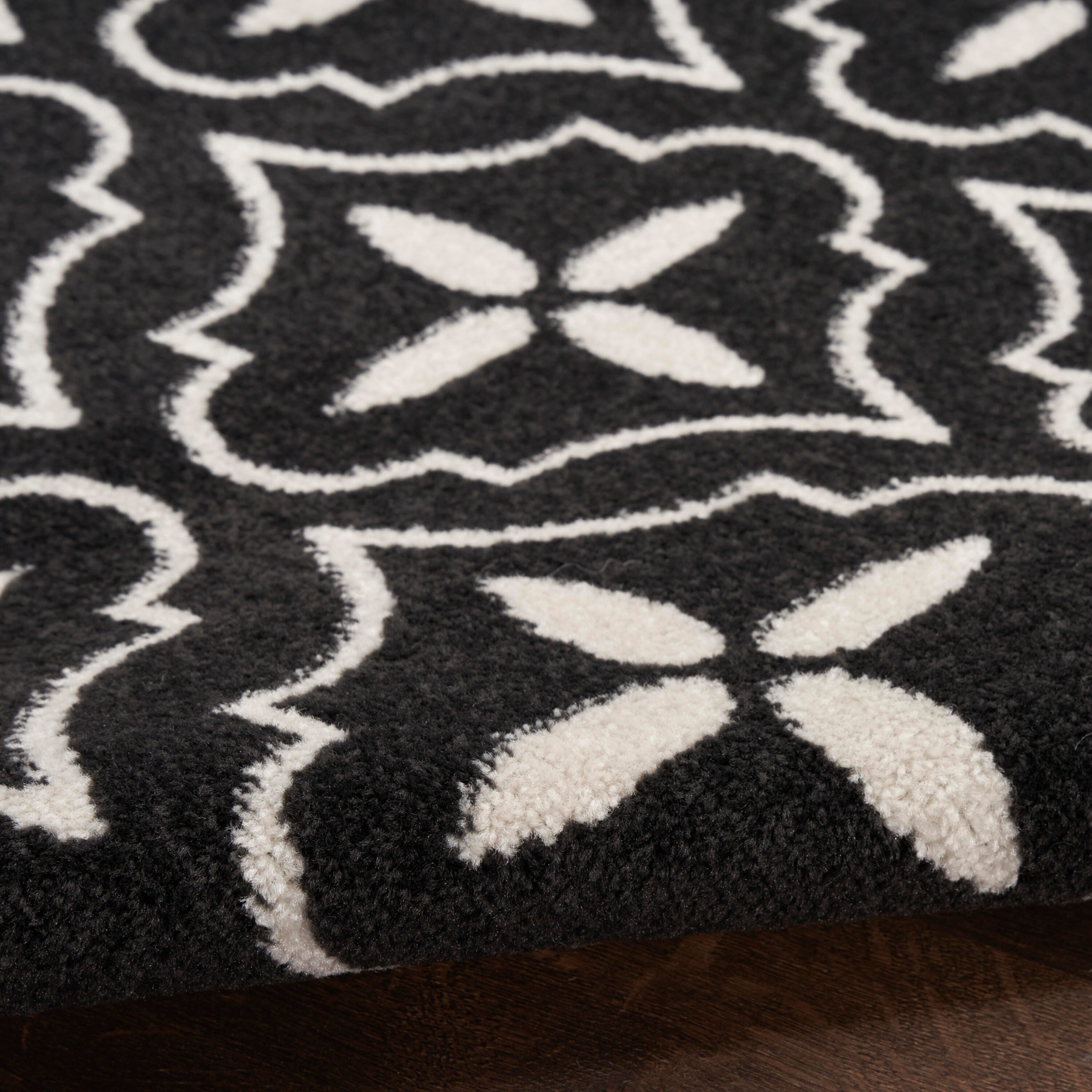 Nourison Home Outdoor Essentials 4' x 6' Area Rug, Black/Ivory, large
