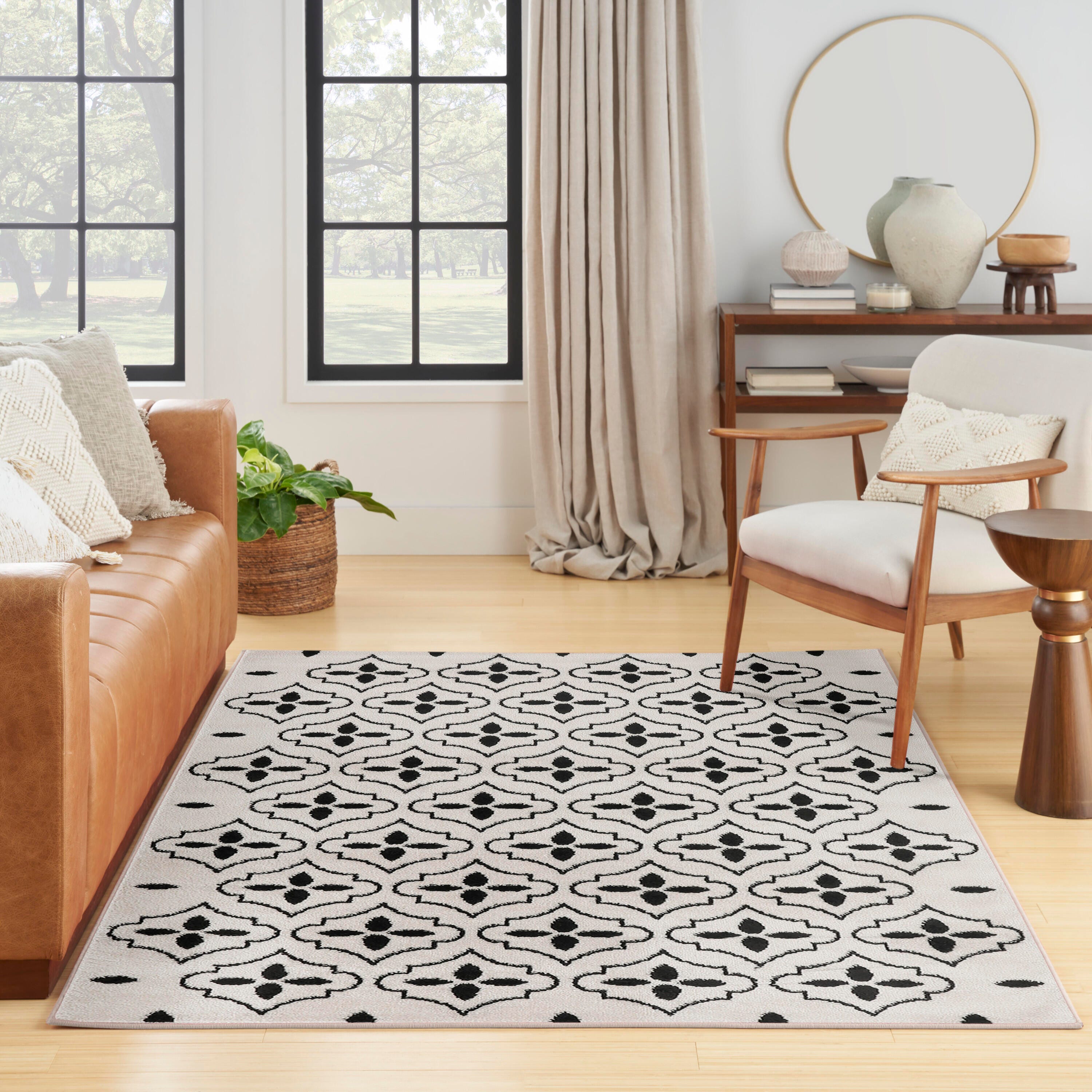 Nourison Home Outdoor Essentials 4' x 6' Area Rug, Ivory/Black, large
