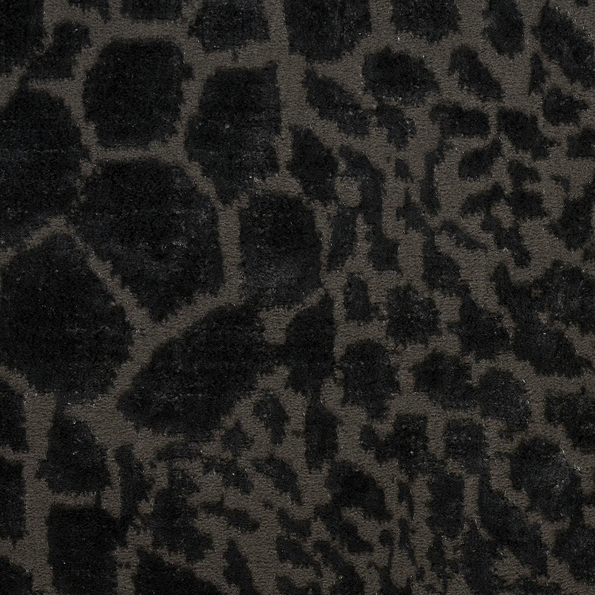 Swatch color Charcoal/Silver , product with this swatch is currently selected