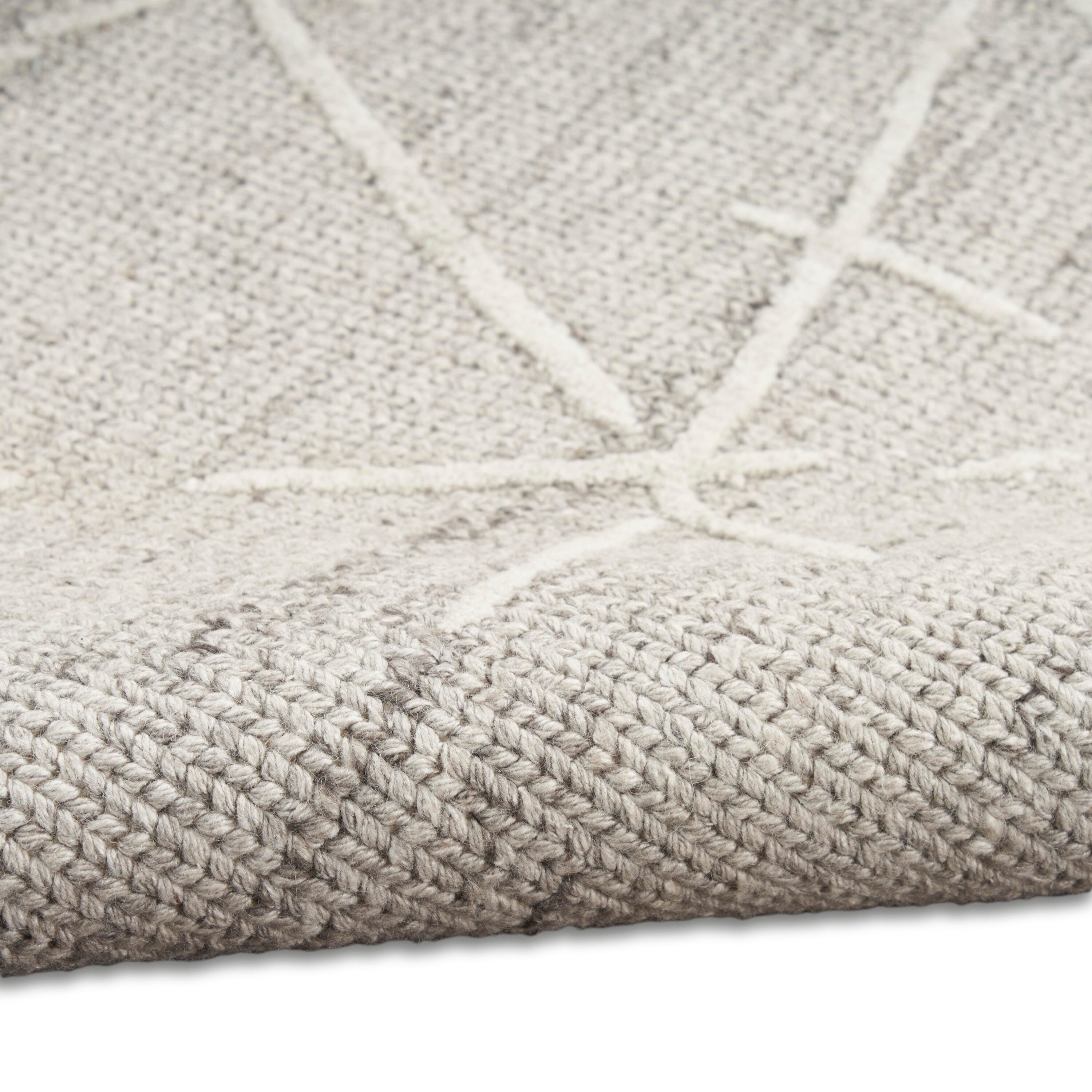 Calvin Klein Wander 2' x 3' Area Rug, Gray, large