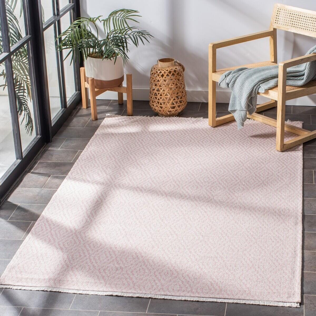 Safavieh Augustine Abstract Geometric 8' x 10' Area Rug, Pink/Ivory, rollover