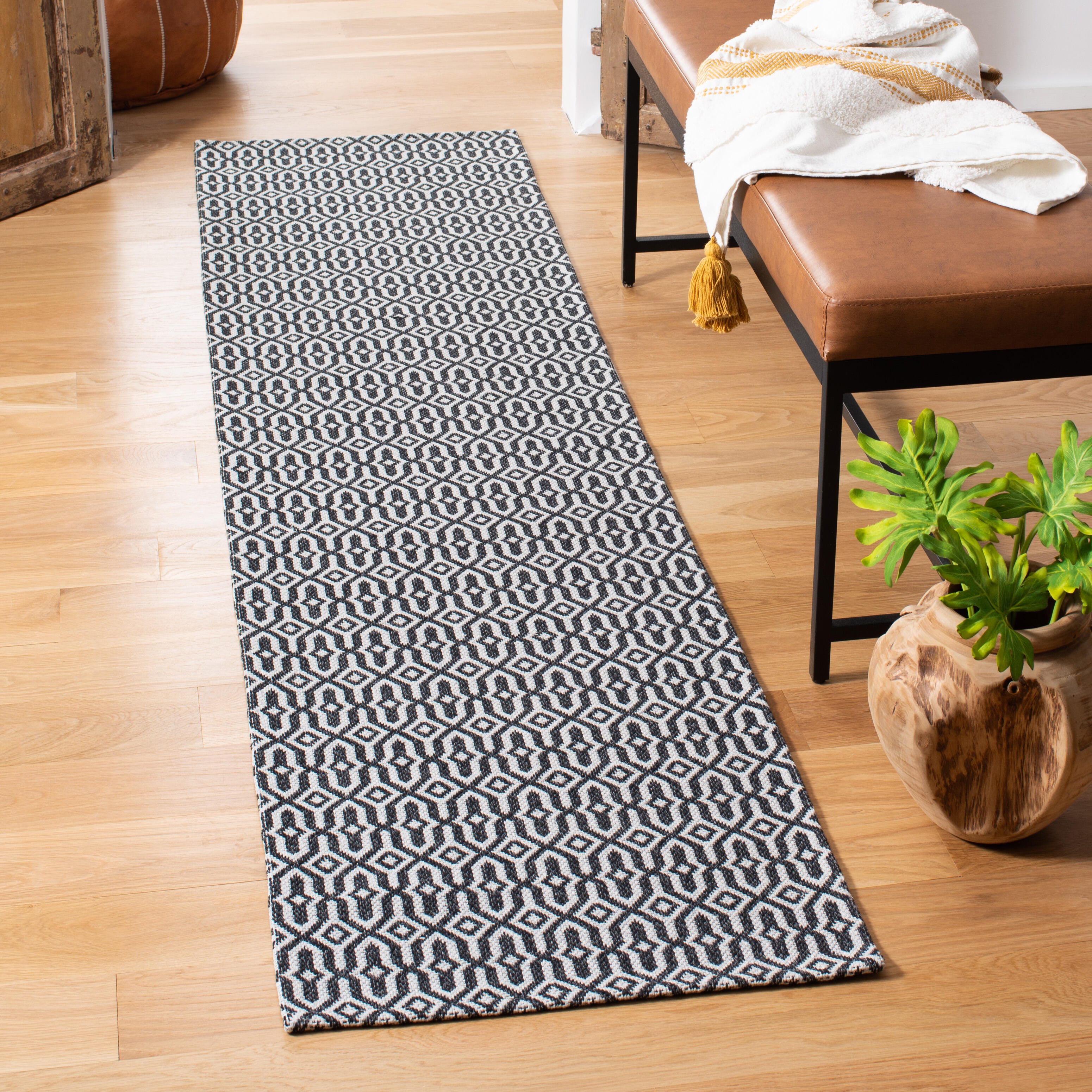 Safavieh Augustine Diamond 2' x 7' Runner Rug, Black/Light Gray, rollover